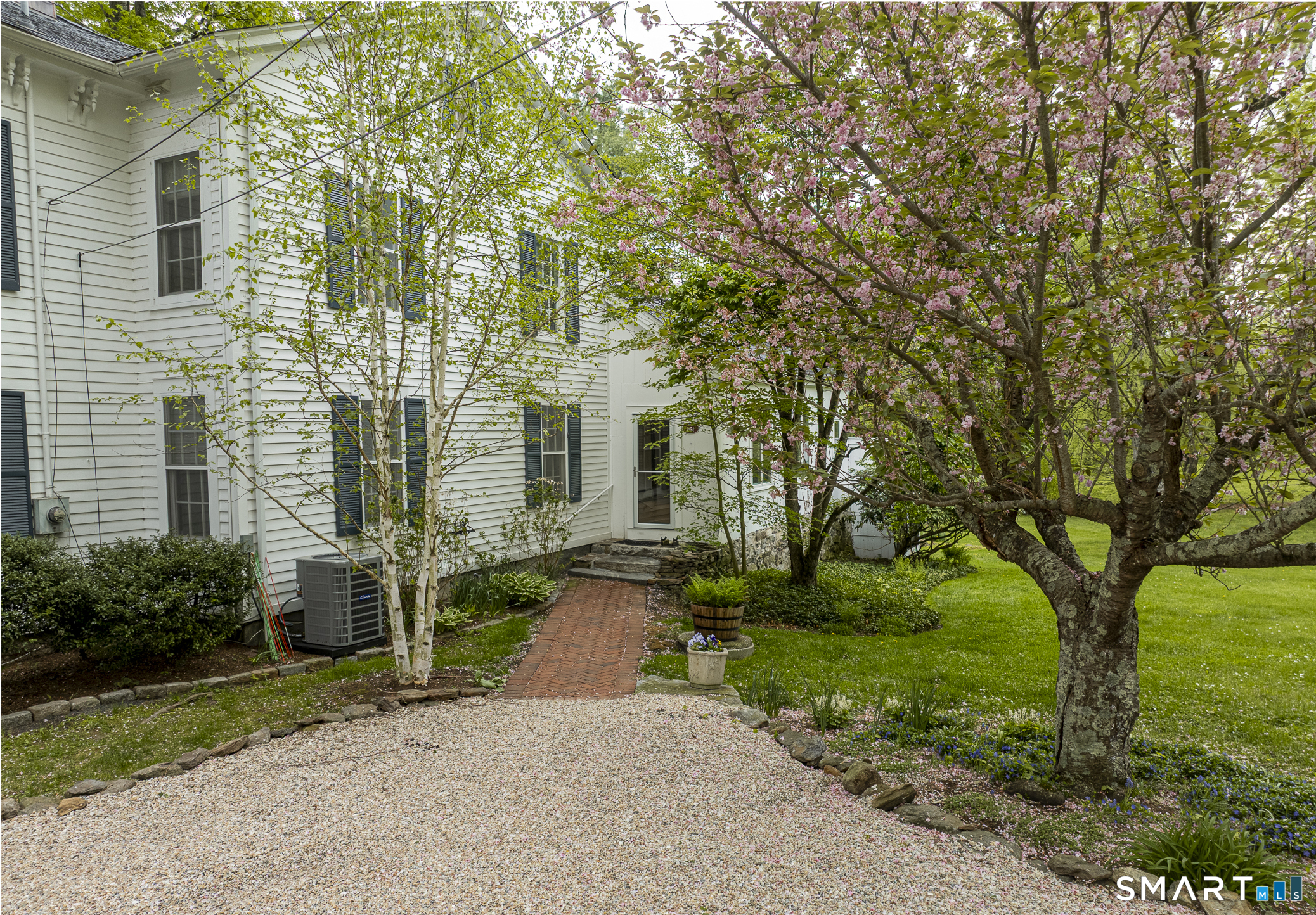 321 Long Mountain Road