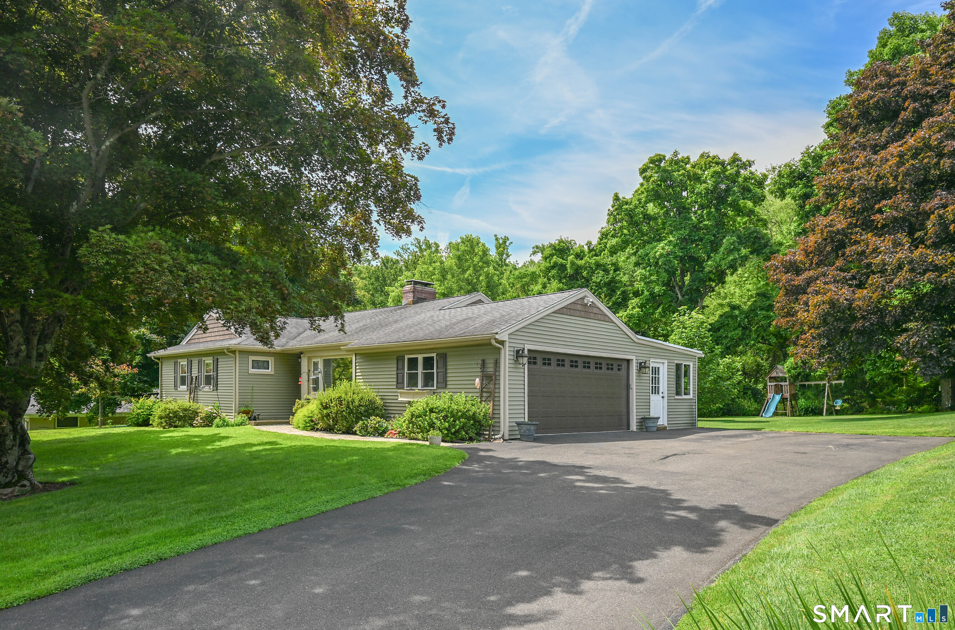 3 South Meadow Drive