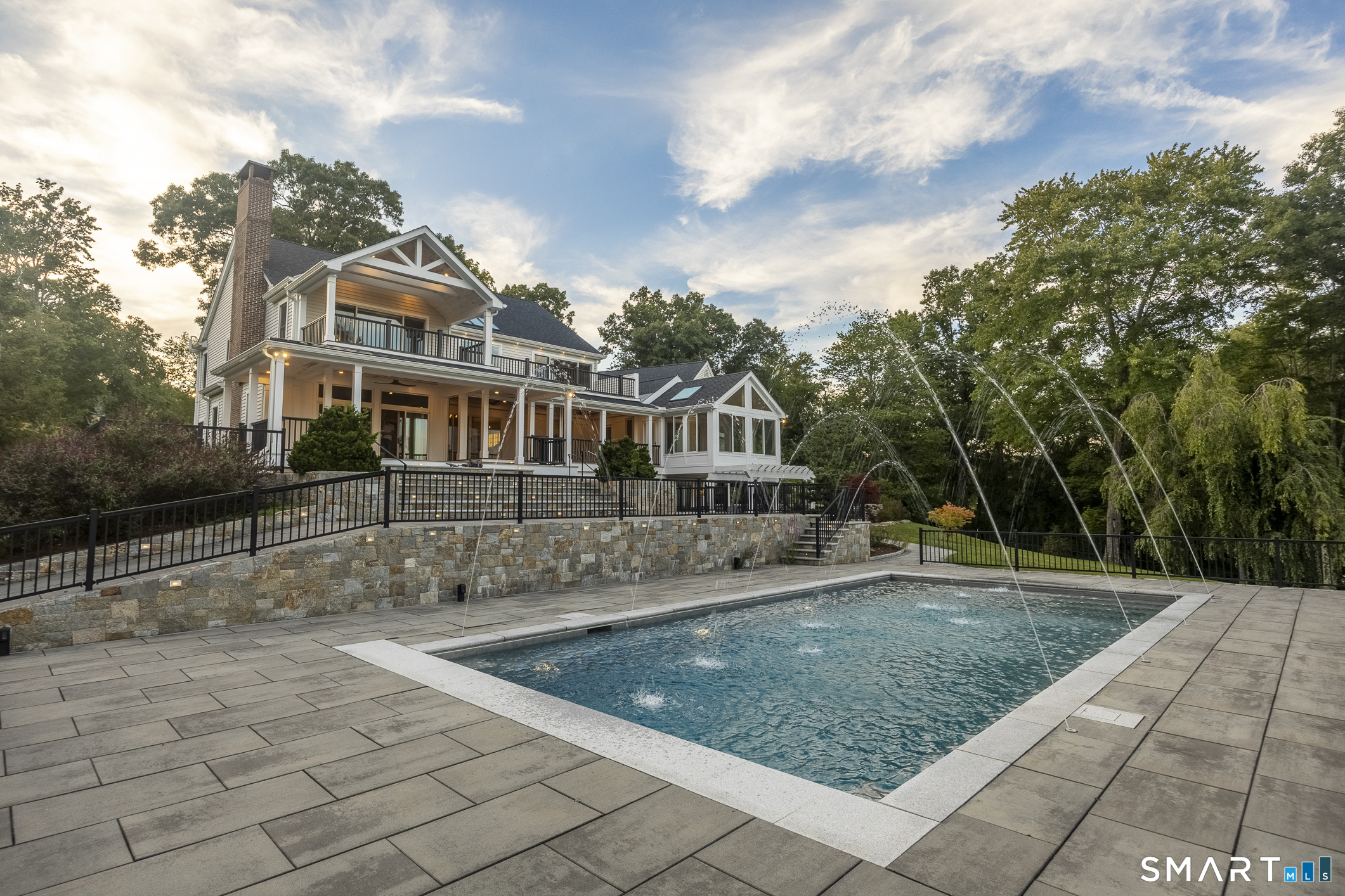 4 Sunrise Lane