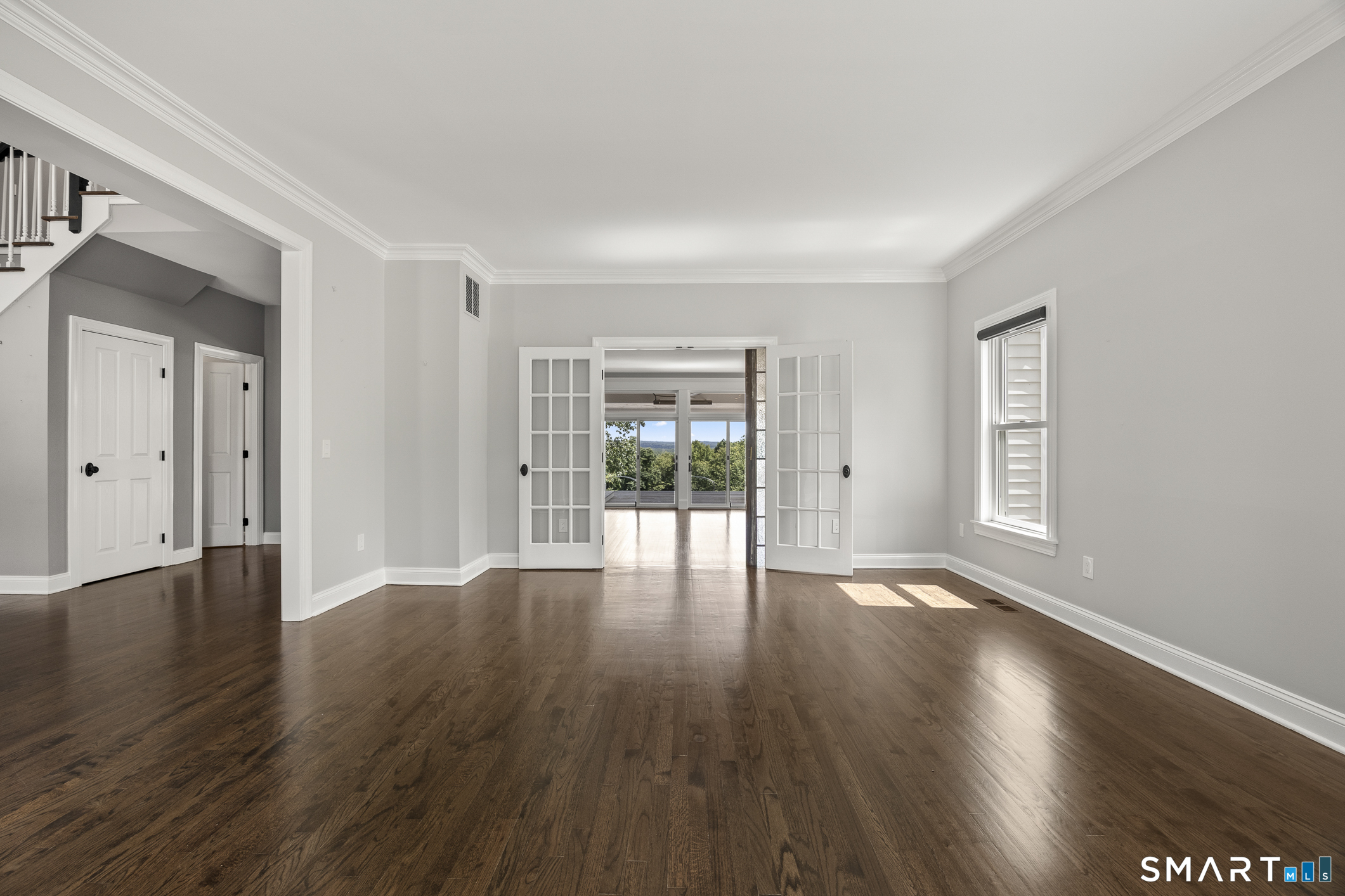 4 Sunrise Lane