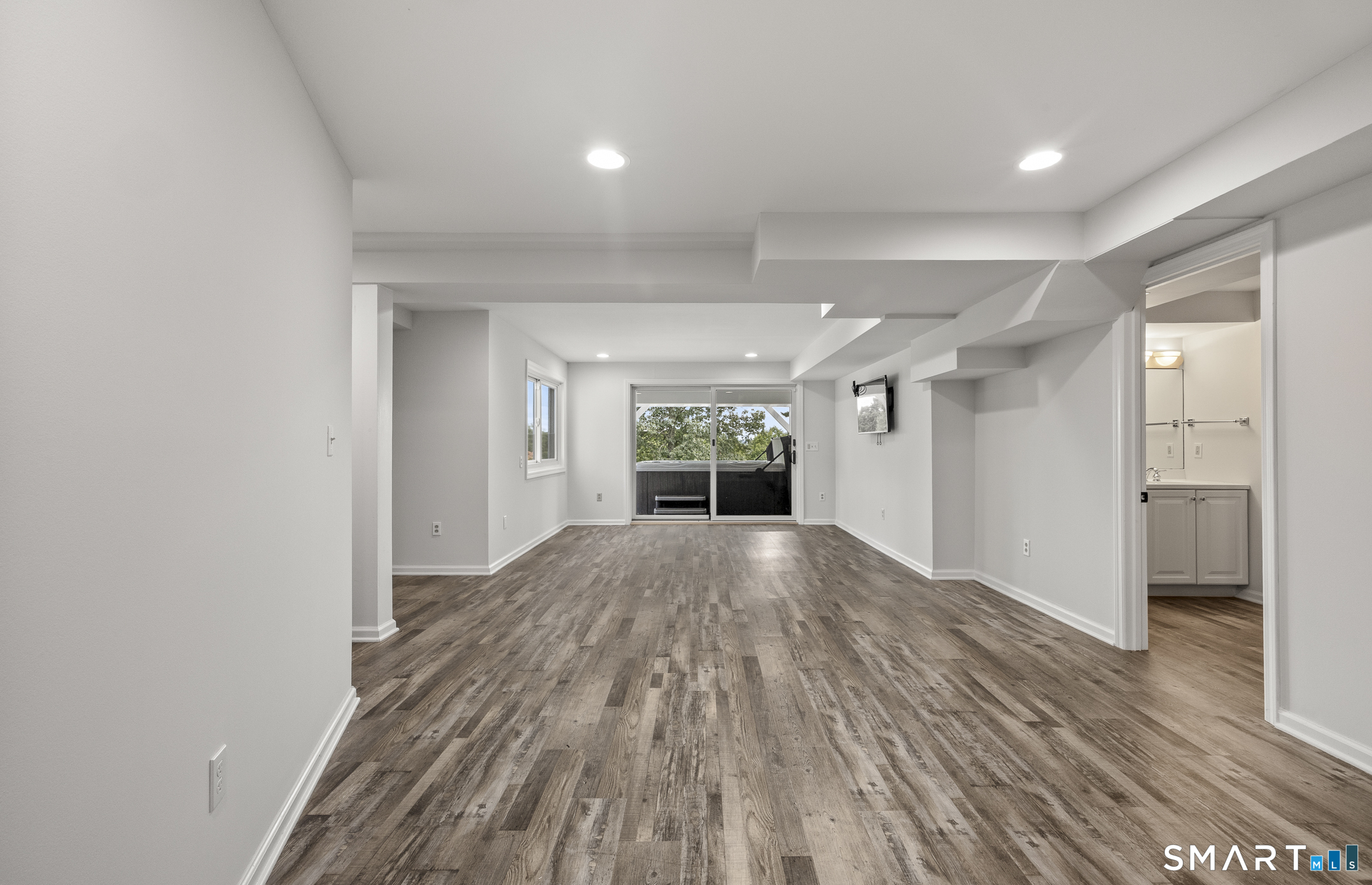 4 Sunrise Lane