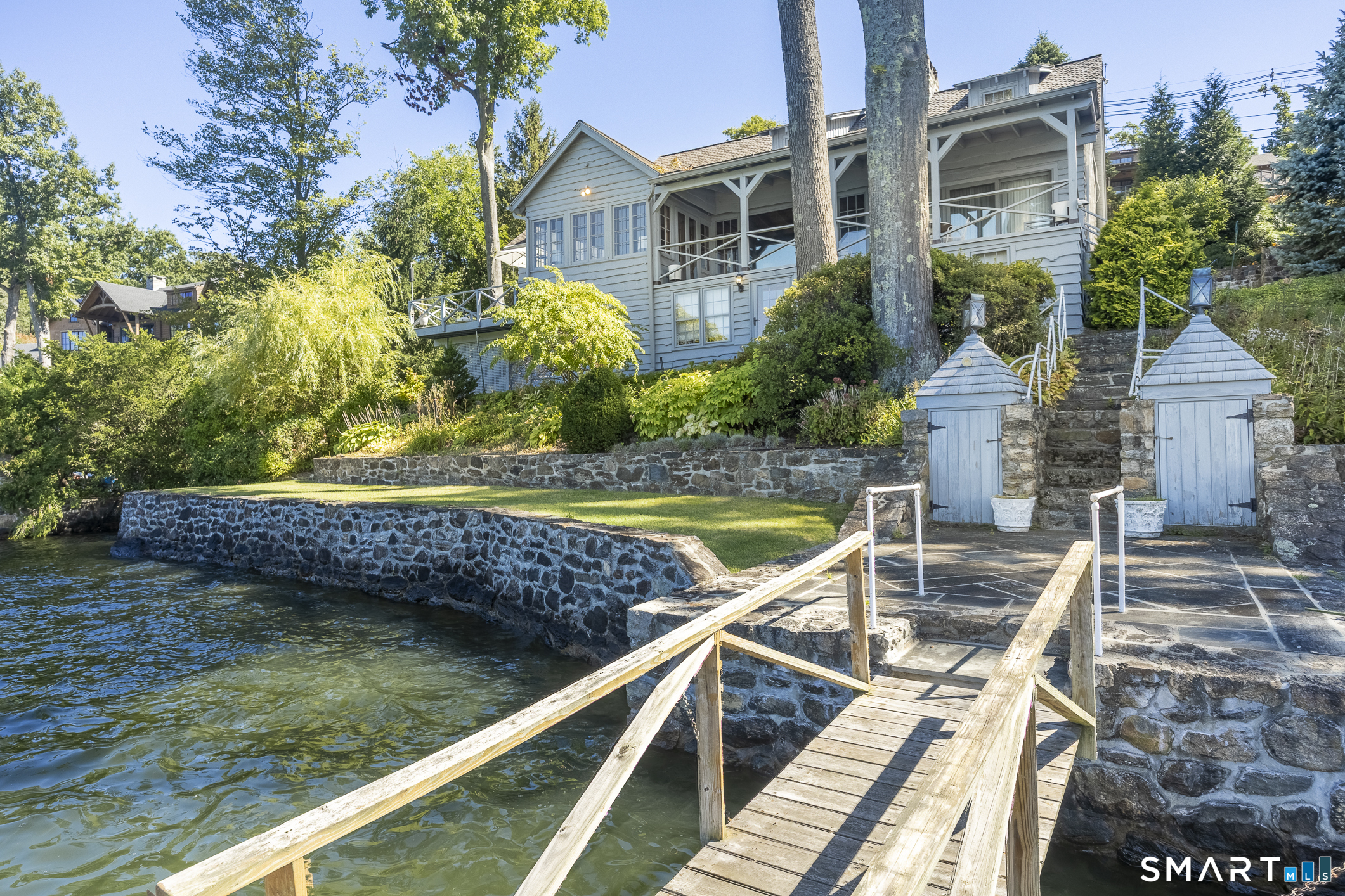 78 Lake Drive South
