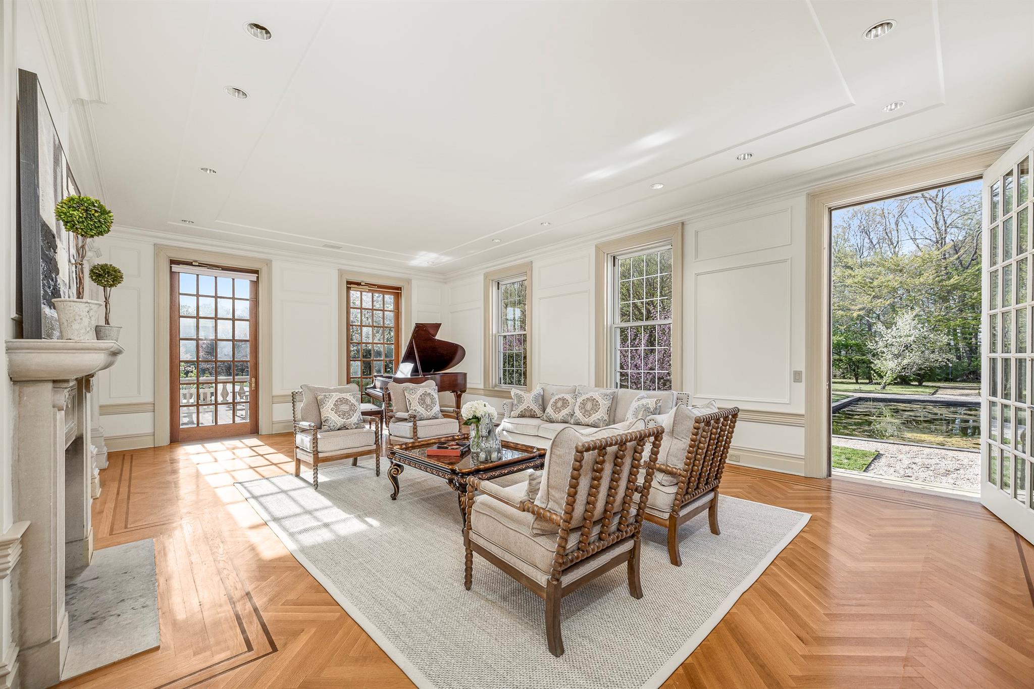 422 Hardscrabble Road