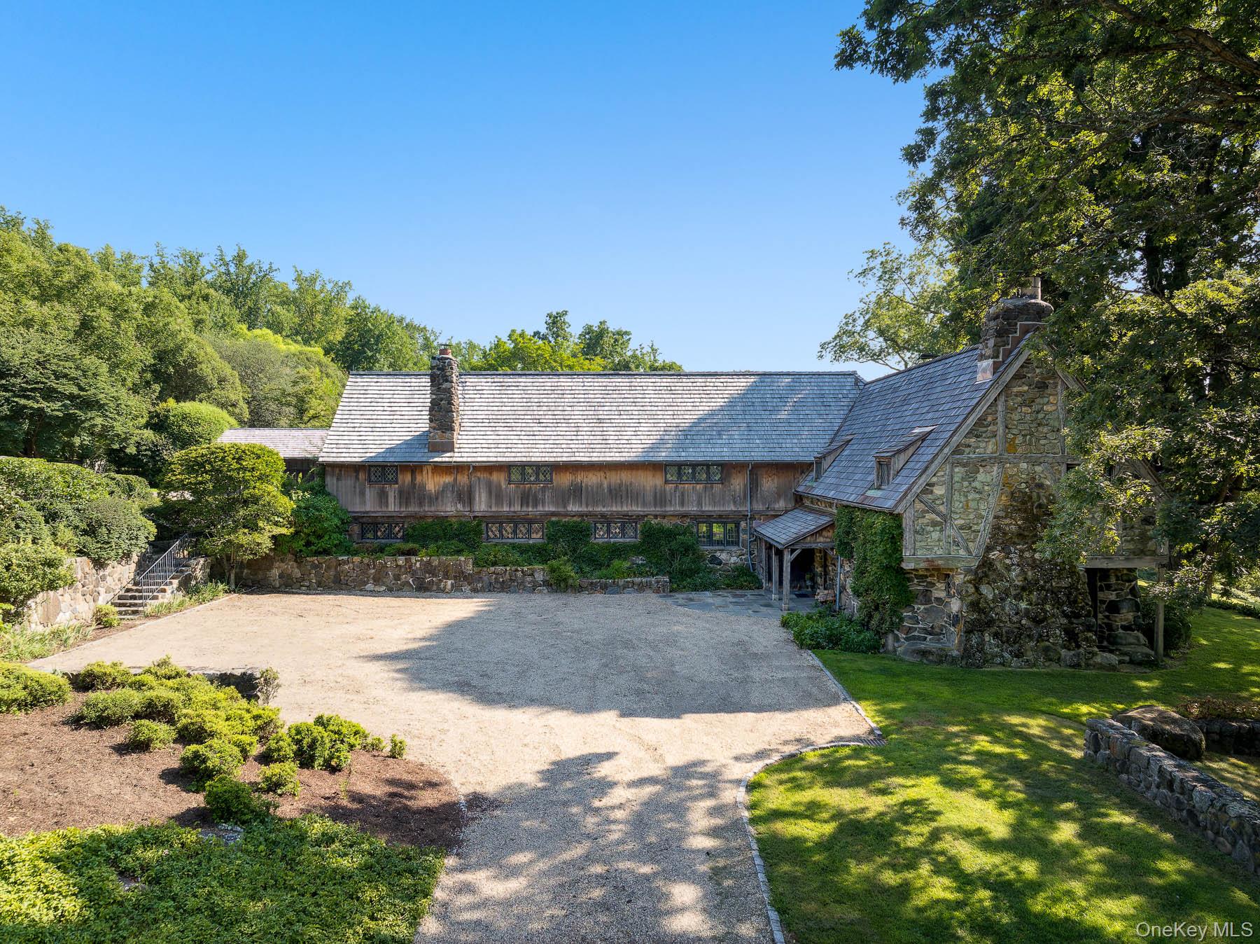 99 Quaker Bridge Road