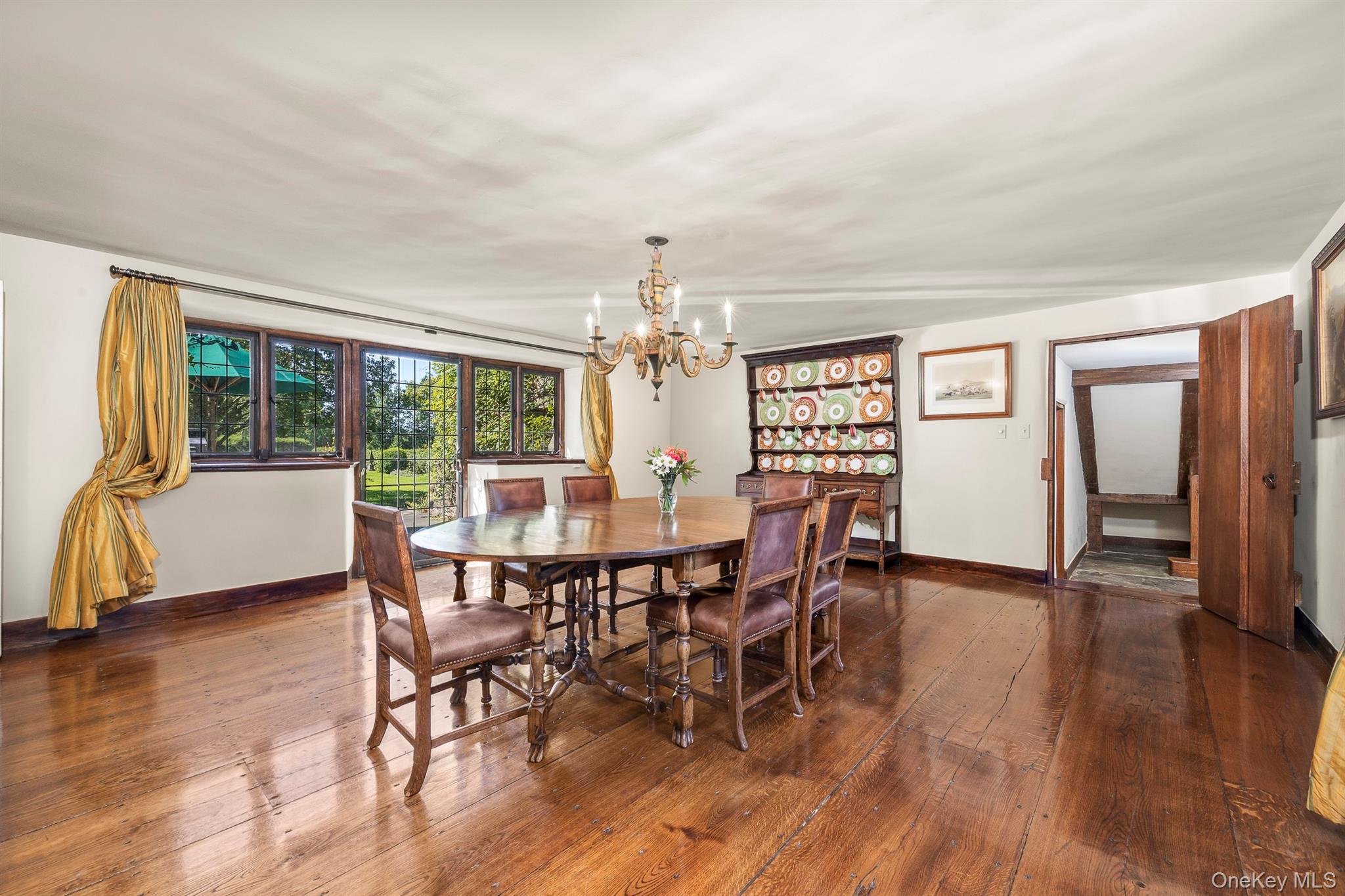 99 Quaker Bridge Road
