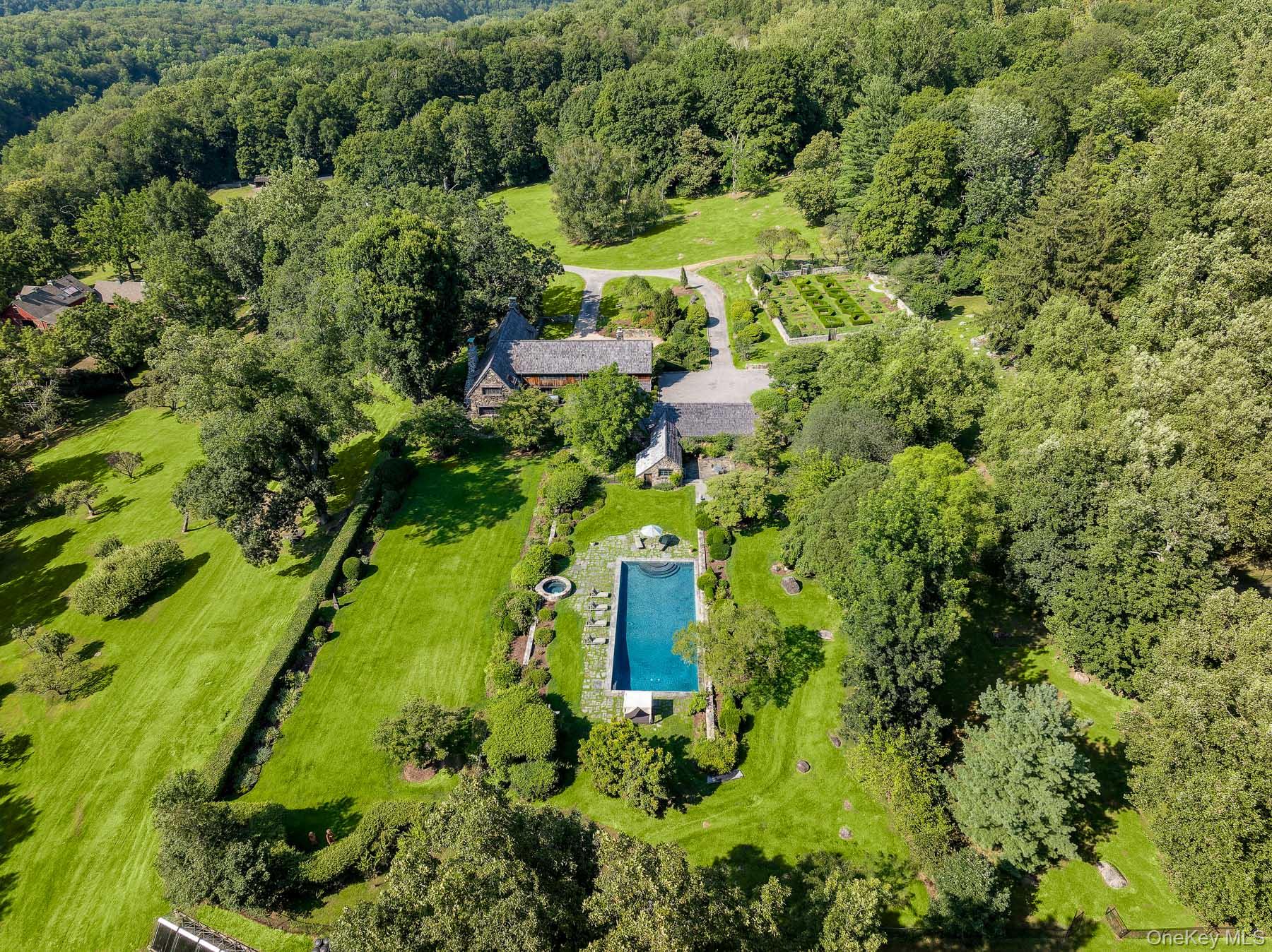 99 Quaker Bridge Road