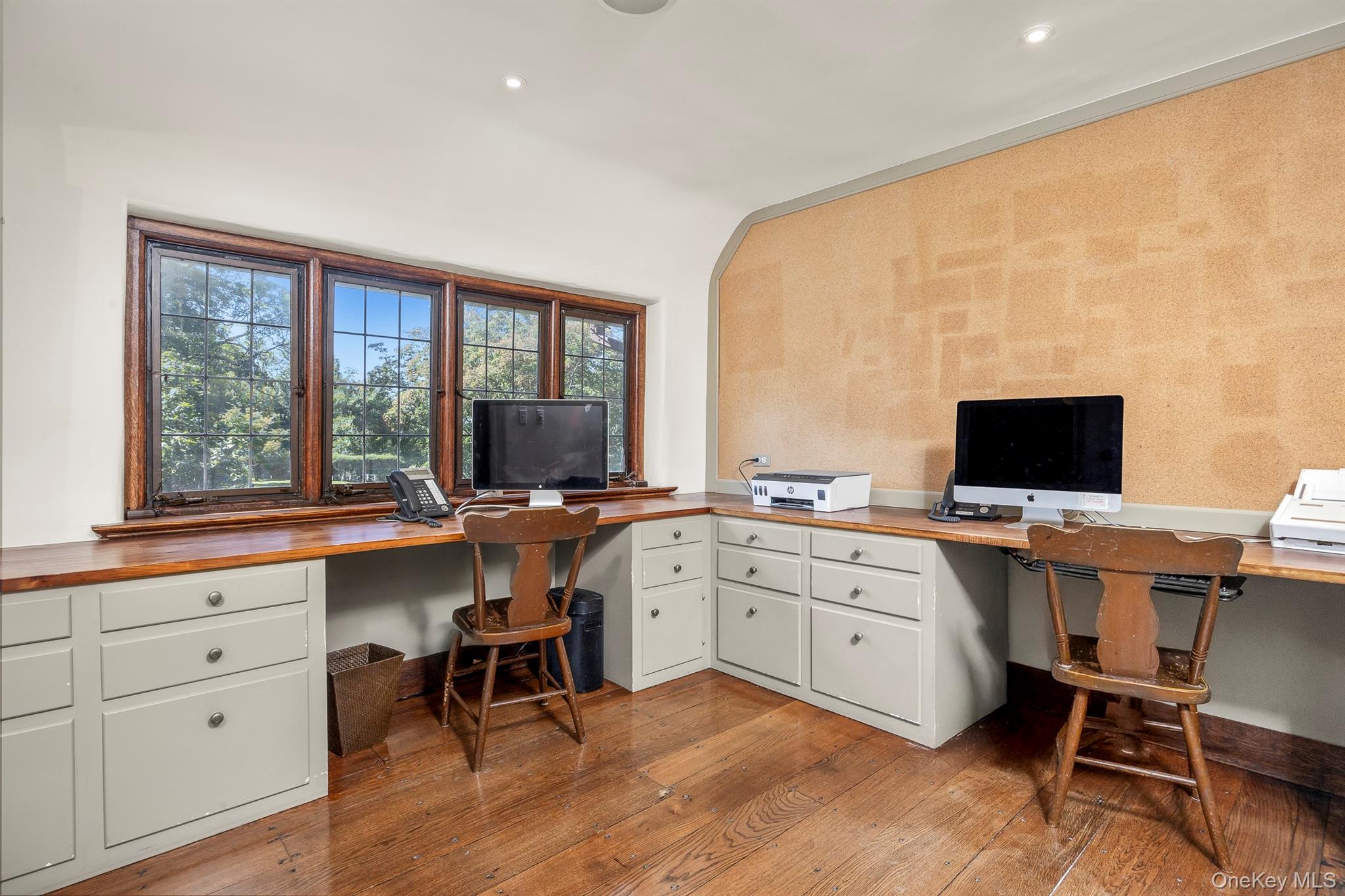 99 Quaker Bridge Road