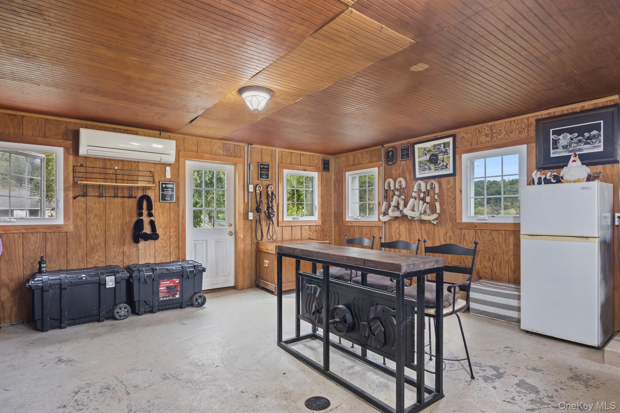 955 Peach Lake Road