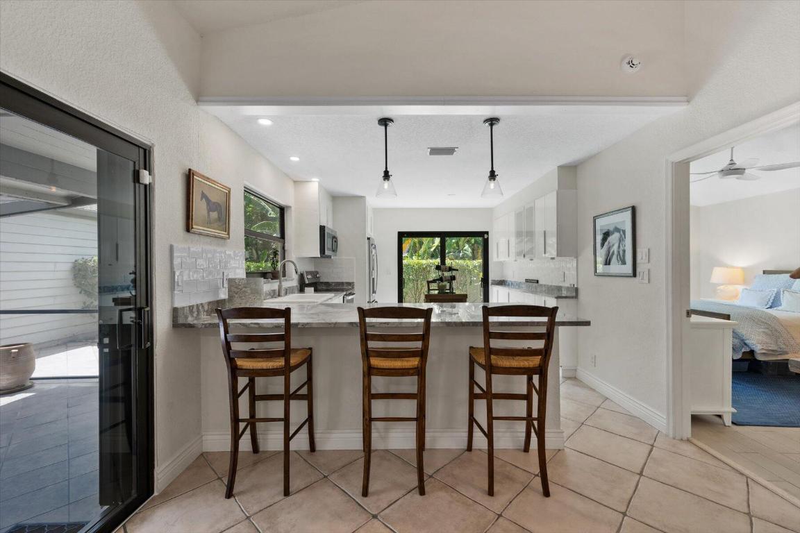 2466 Bedford Mews Drive