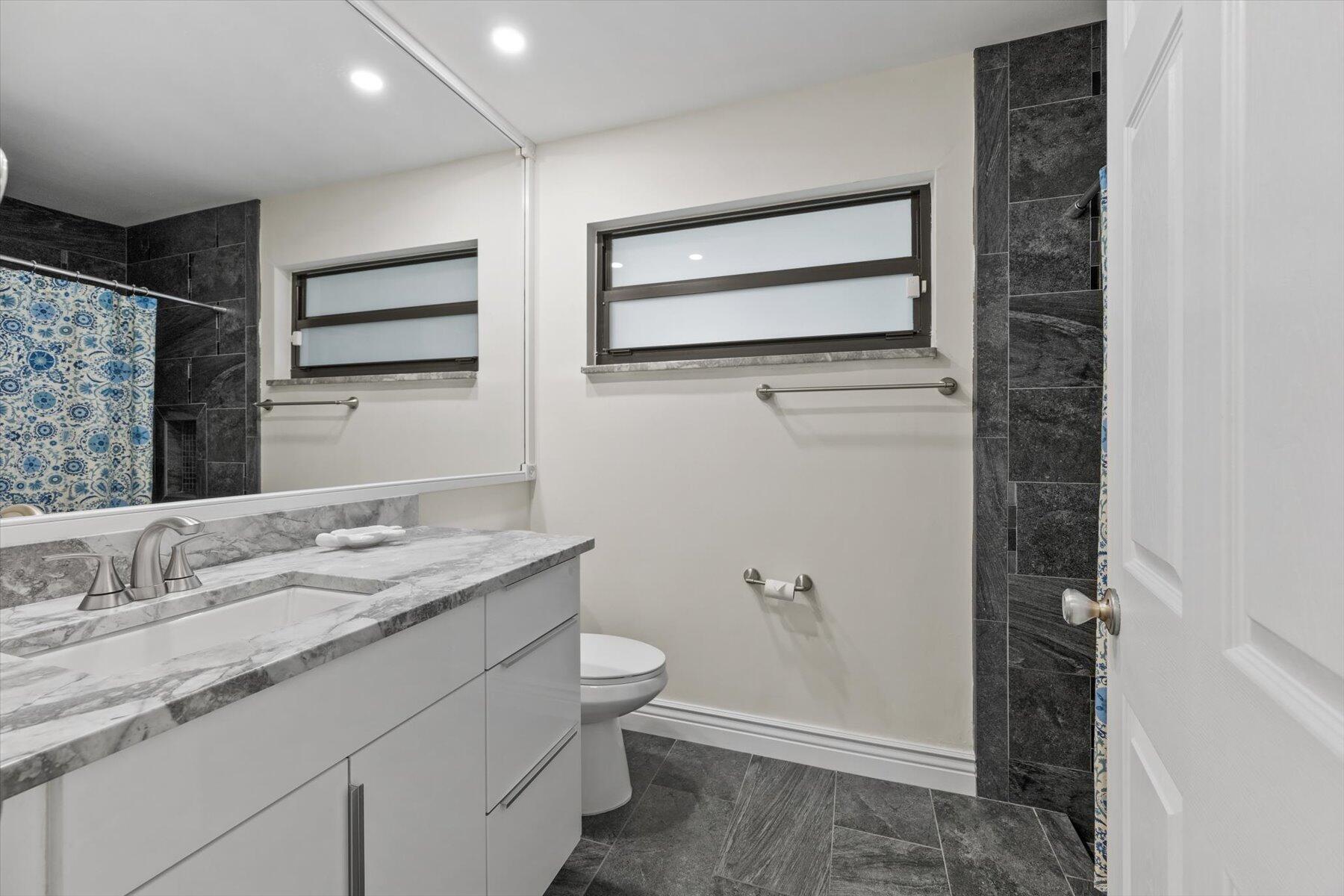 2466 Bedford Mews Drive