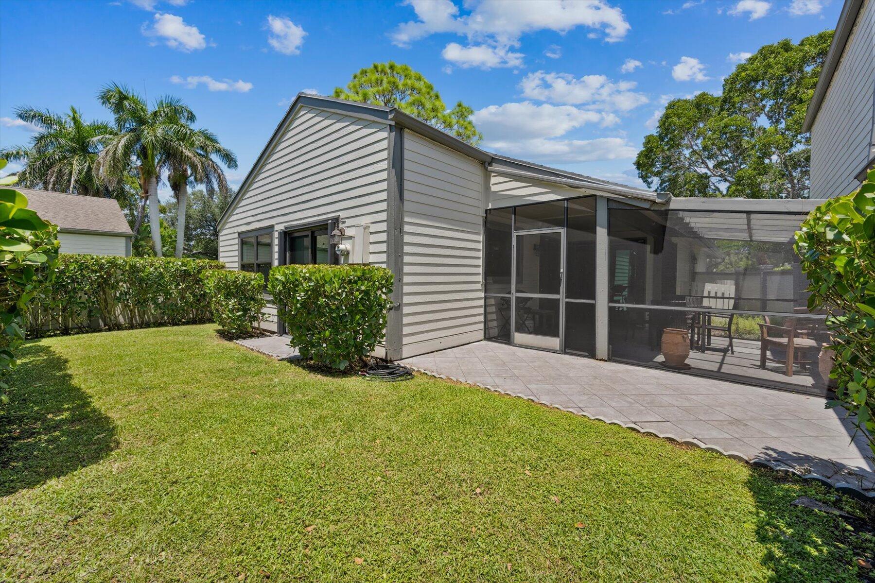 2466 Bedford Mews Drive