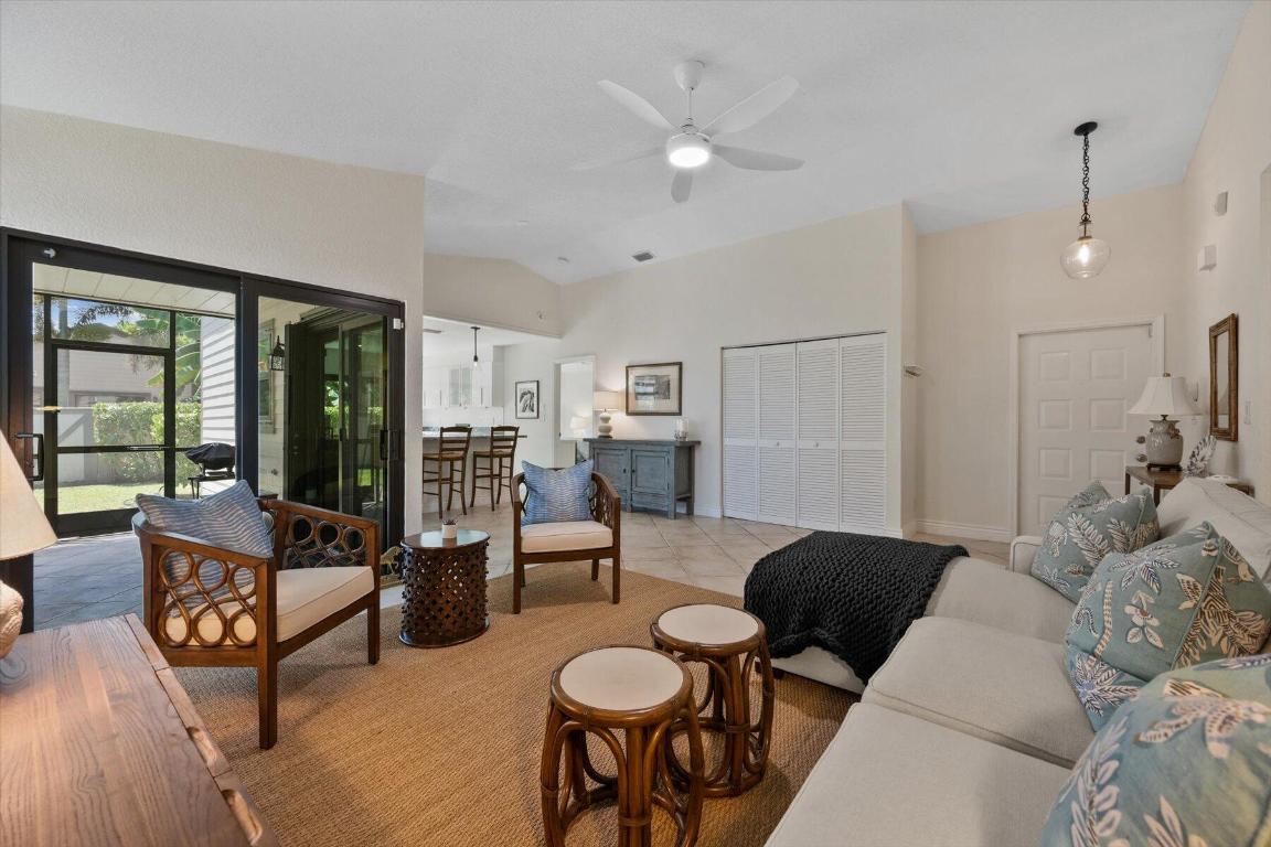 2466 Bedford Mews Drive