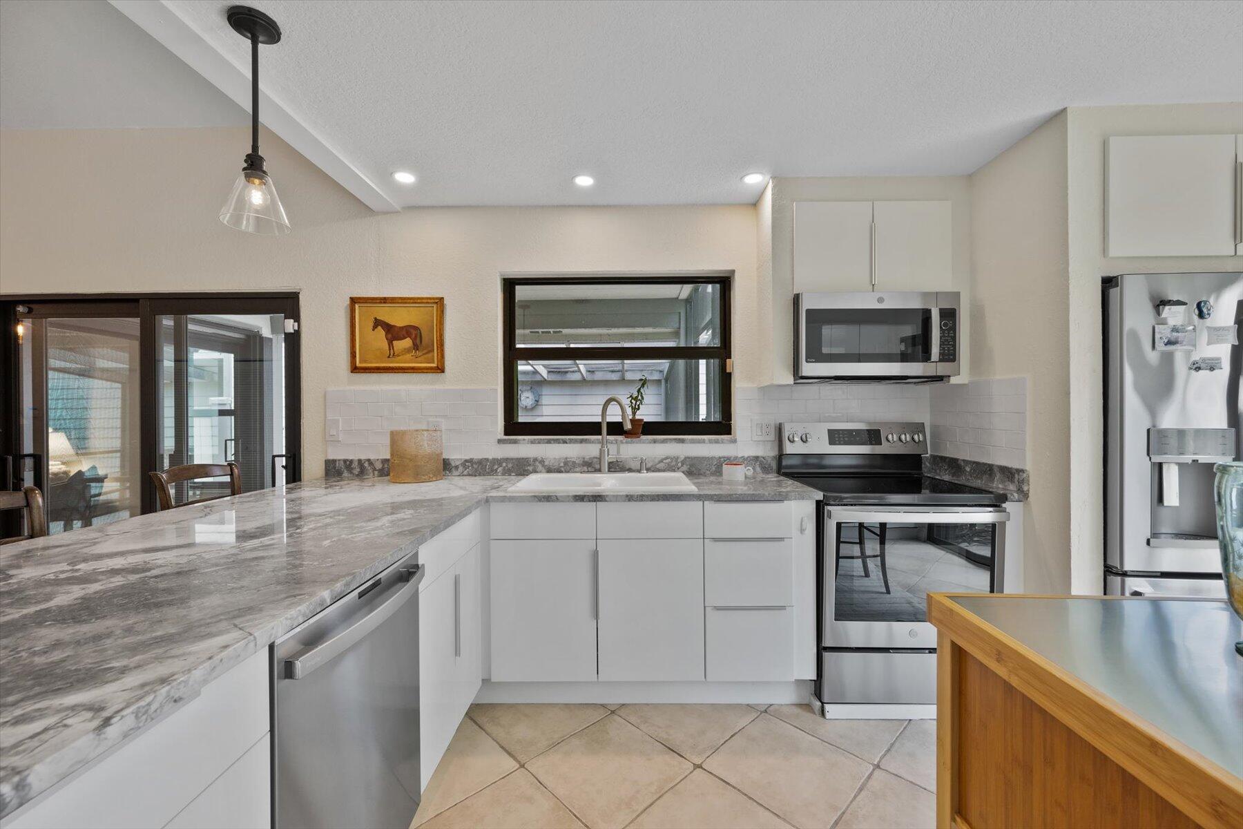 2466 Bedford Mews Drive