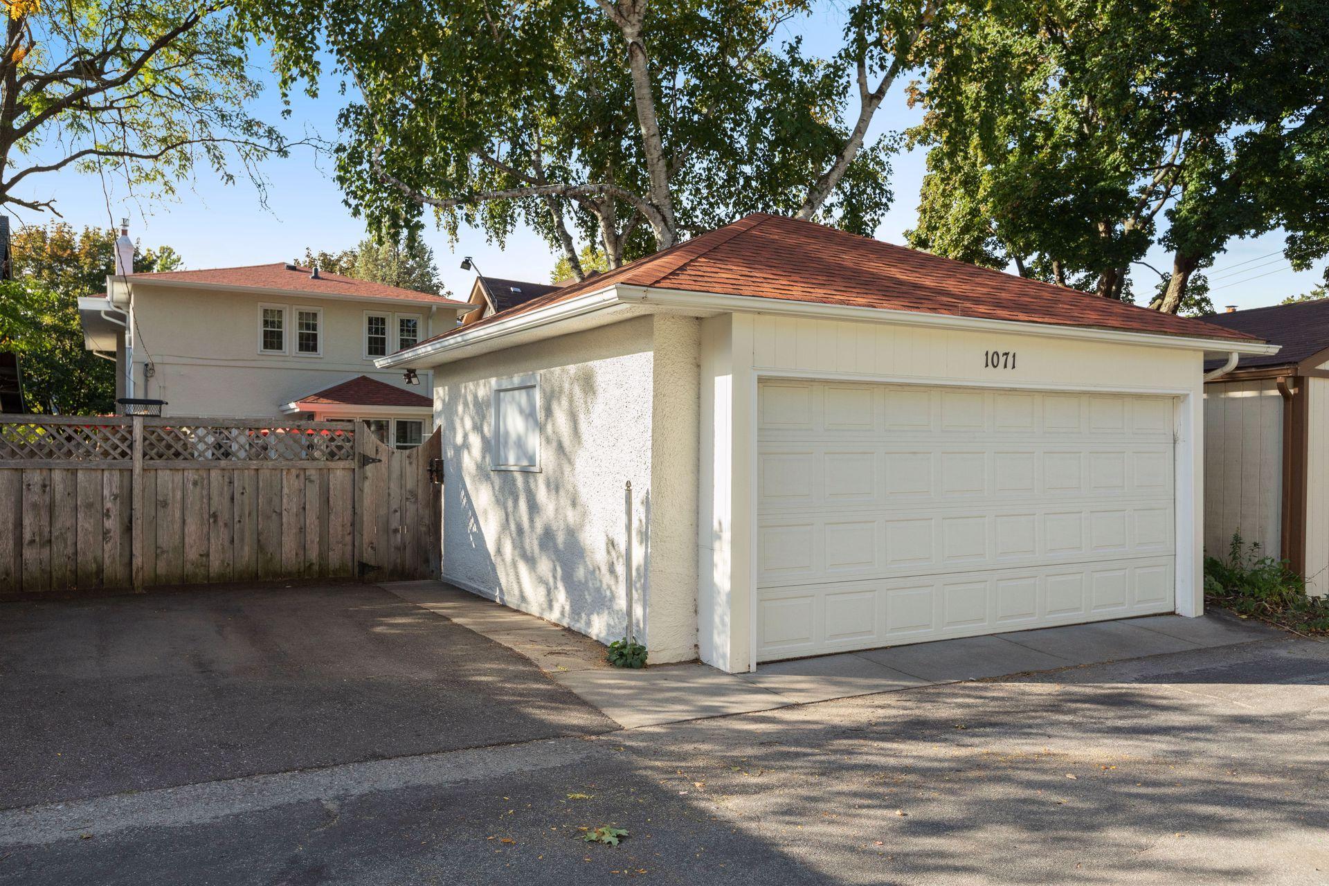 1071 Fairmount Avenue