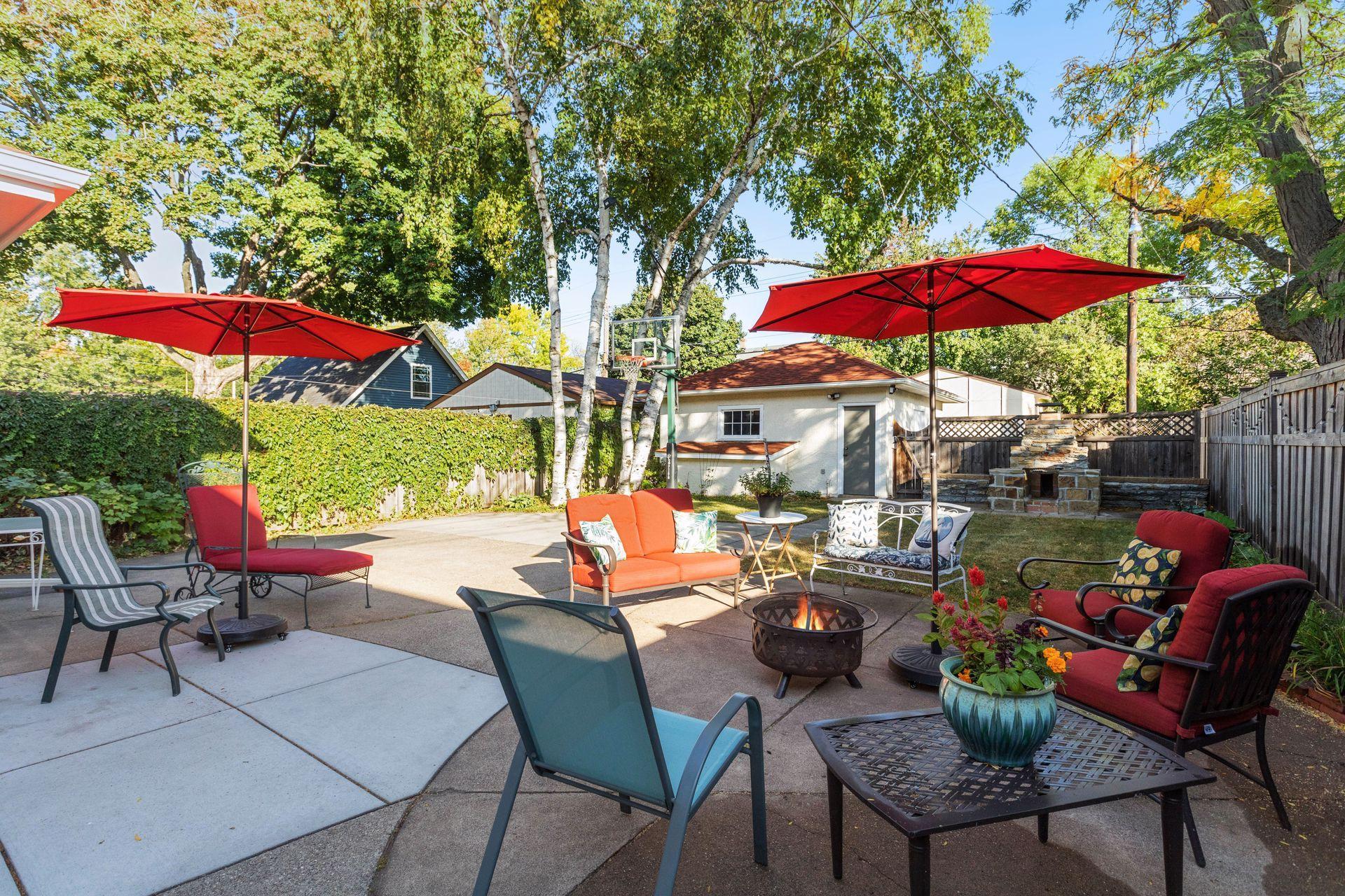 1071 Fairmount Avenue