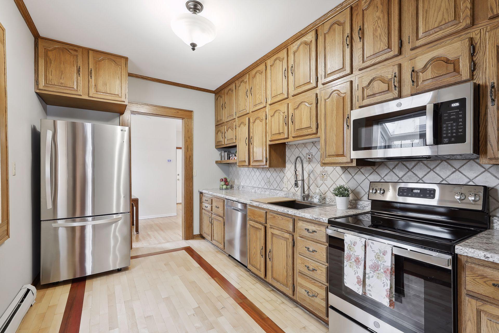 1071 Fairmount Avenue