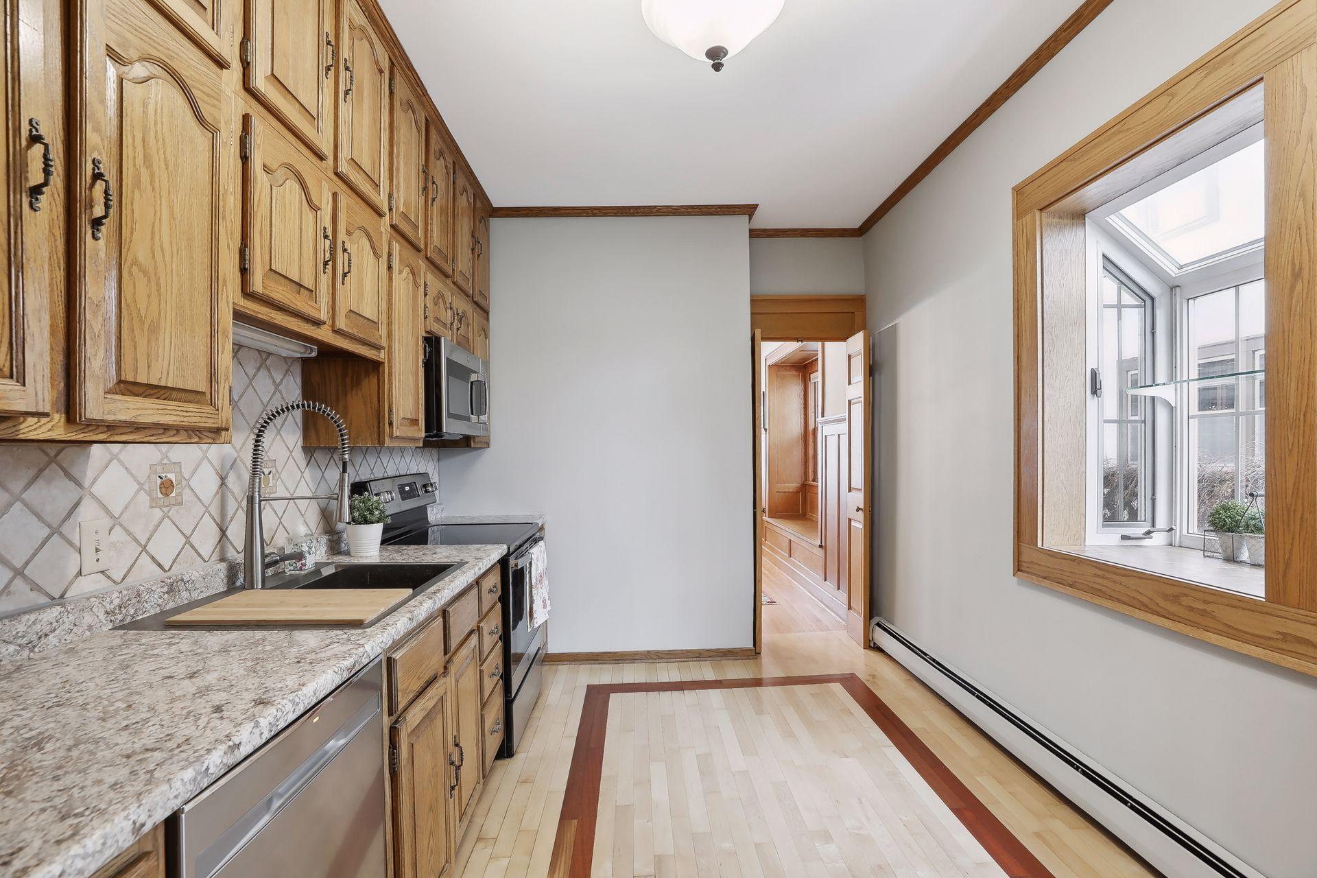 1071 Fairmount Avenue