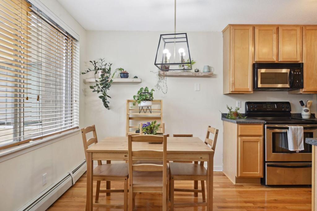 1770 Bryant Avenue S Unit: 311