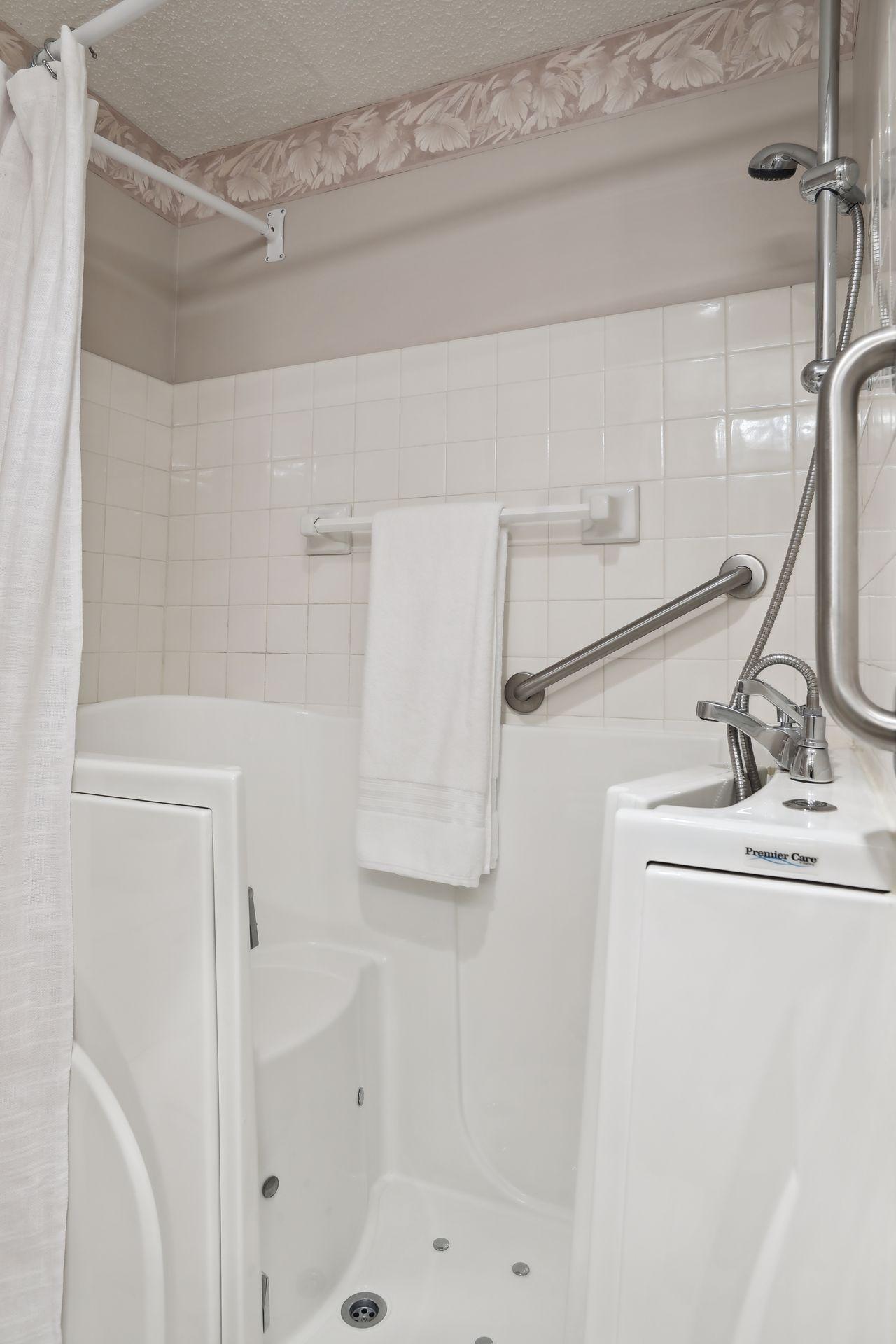 2275 Youngman Avenue Unit: 406W