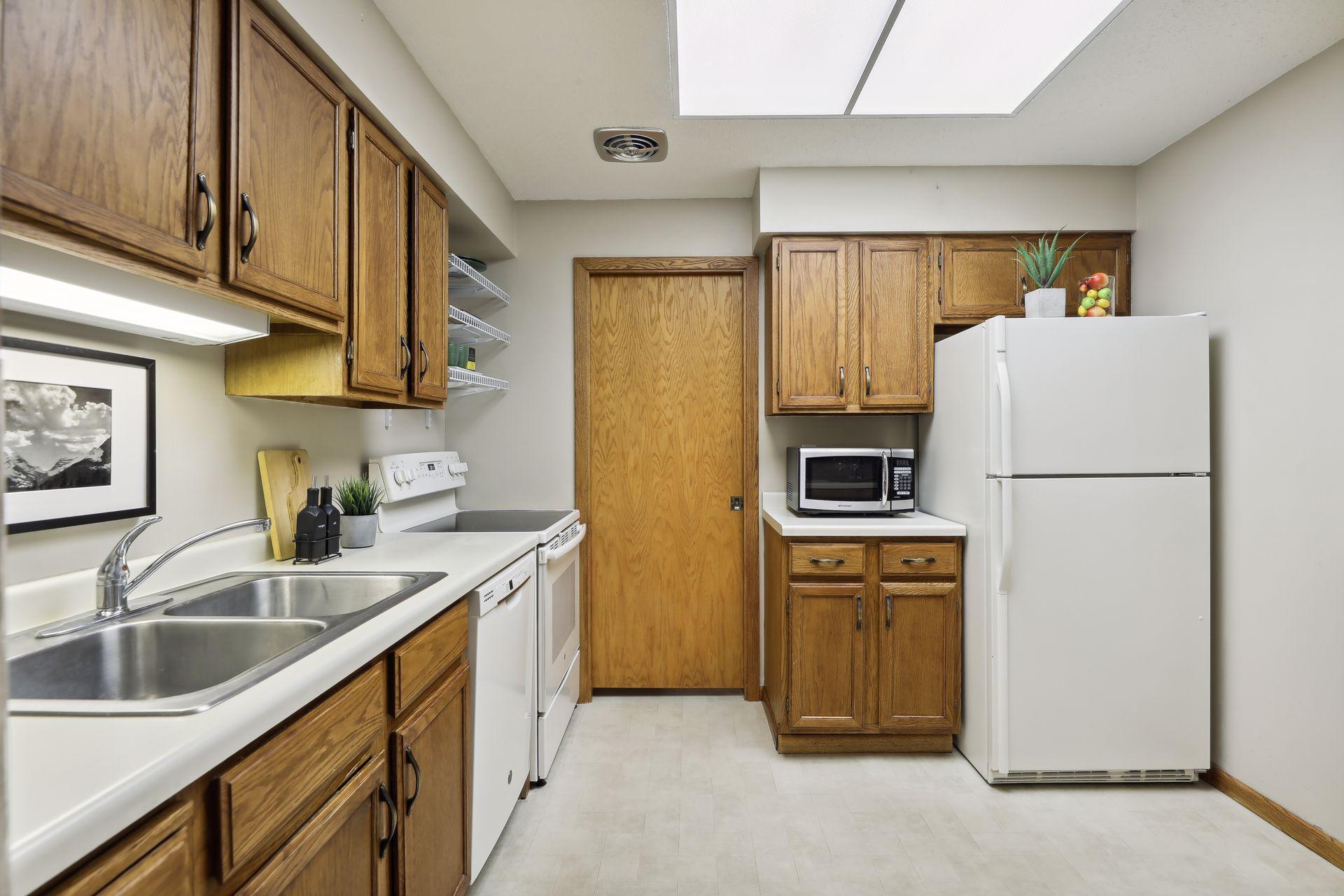 2275 Youngman Avenue Unit: 406W