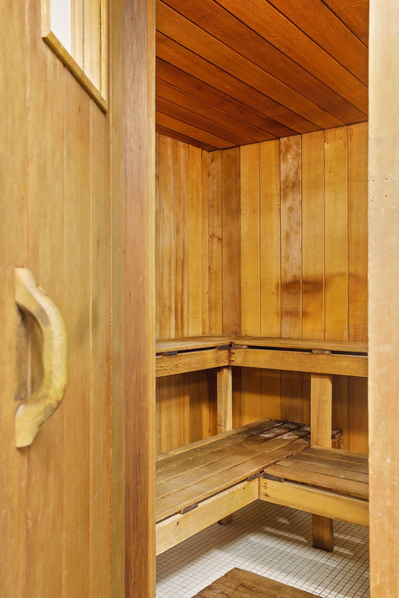 2275 Youngman Avenue Unit: 406W