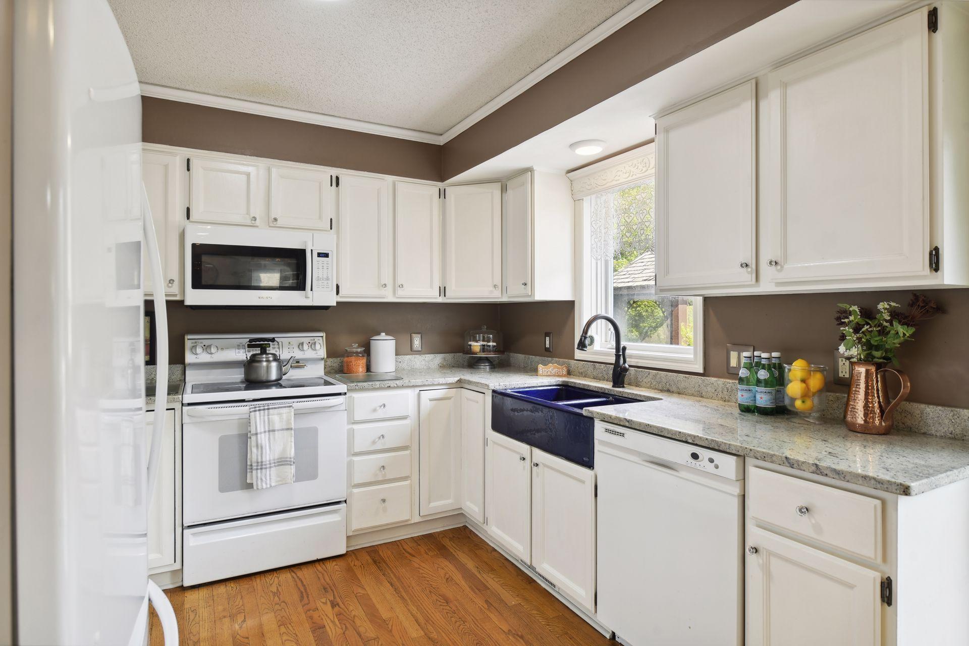 8122 W 109th Street Circle