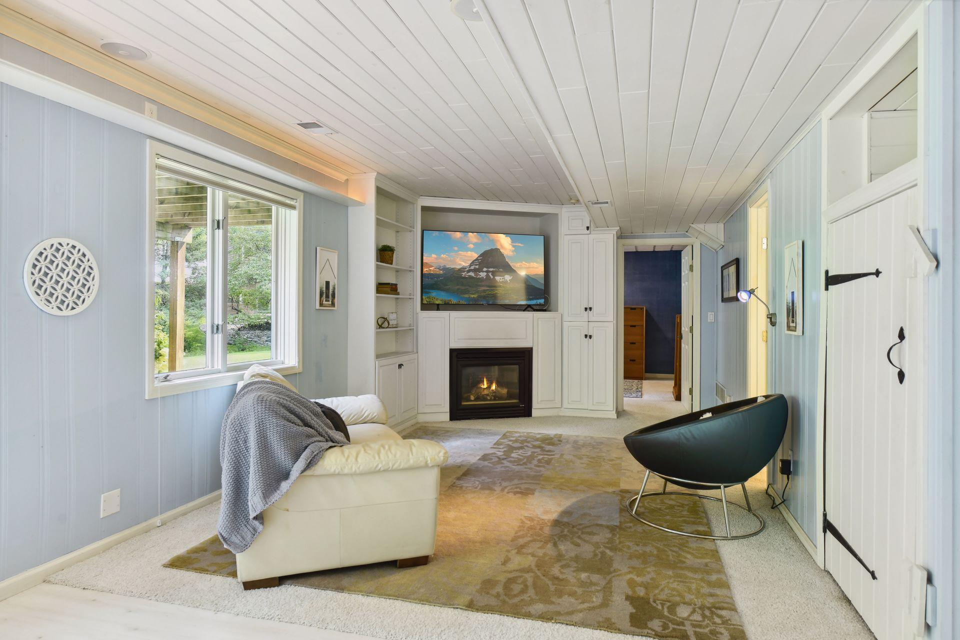 8122 W 109th Street Circle