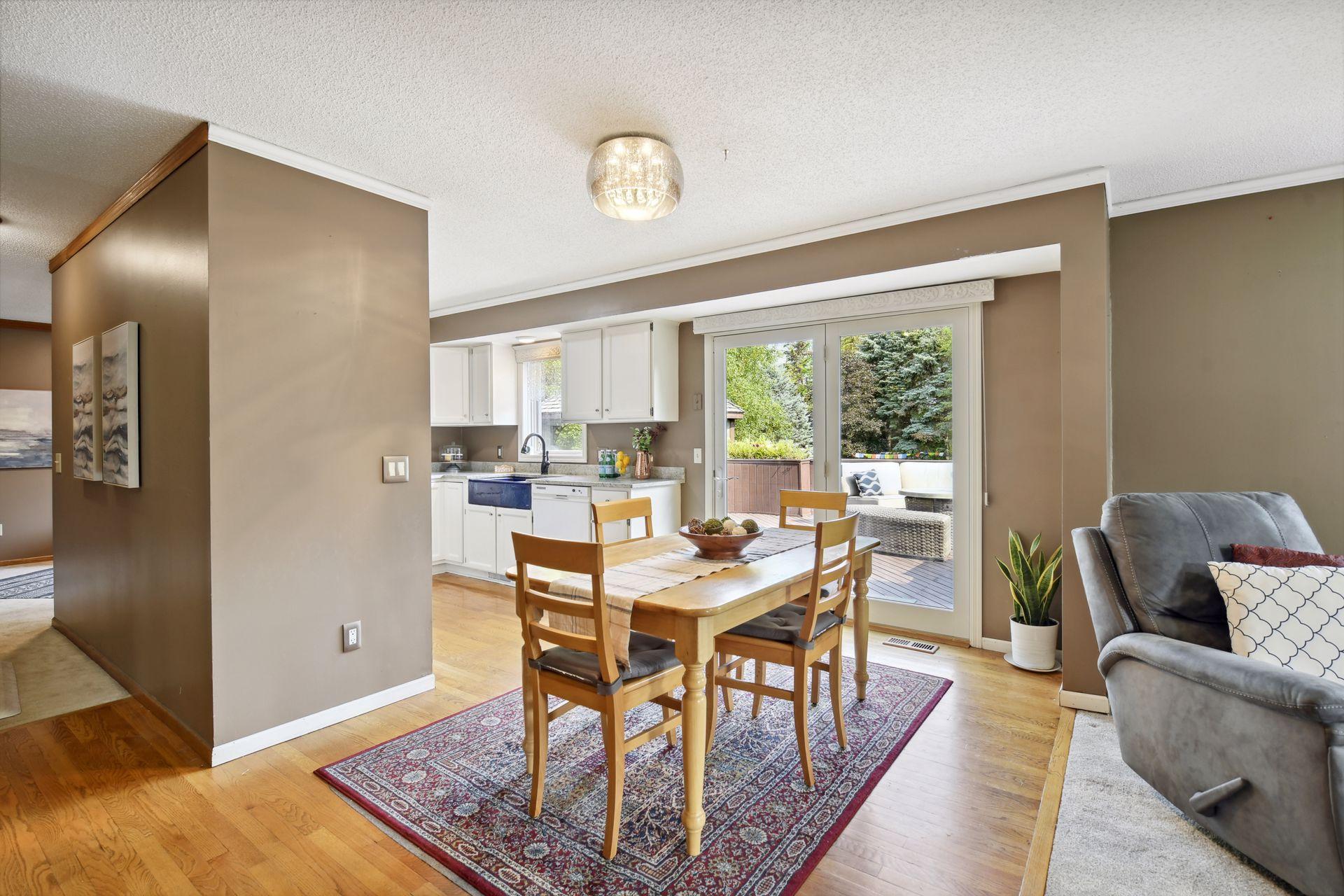 8122 W 109th Street Circle