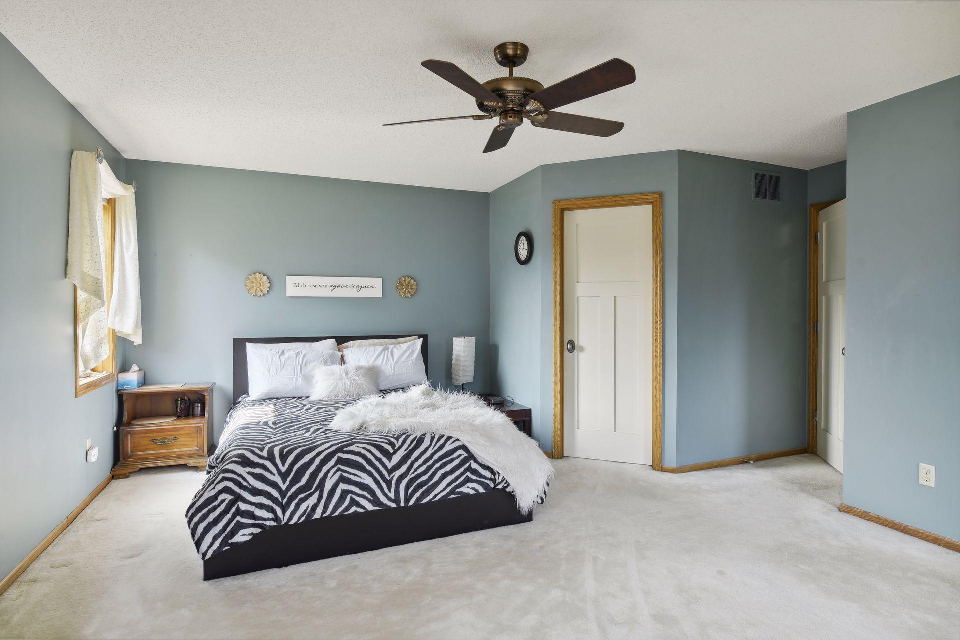 8122 W 109th Street Circle