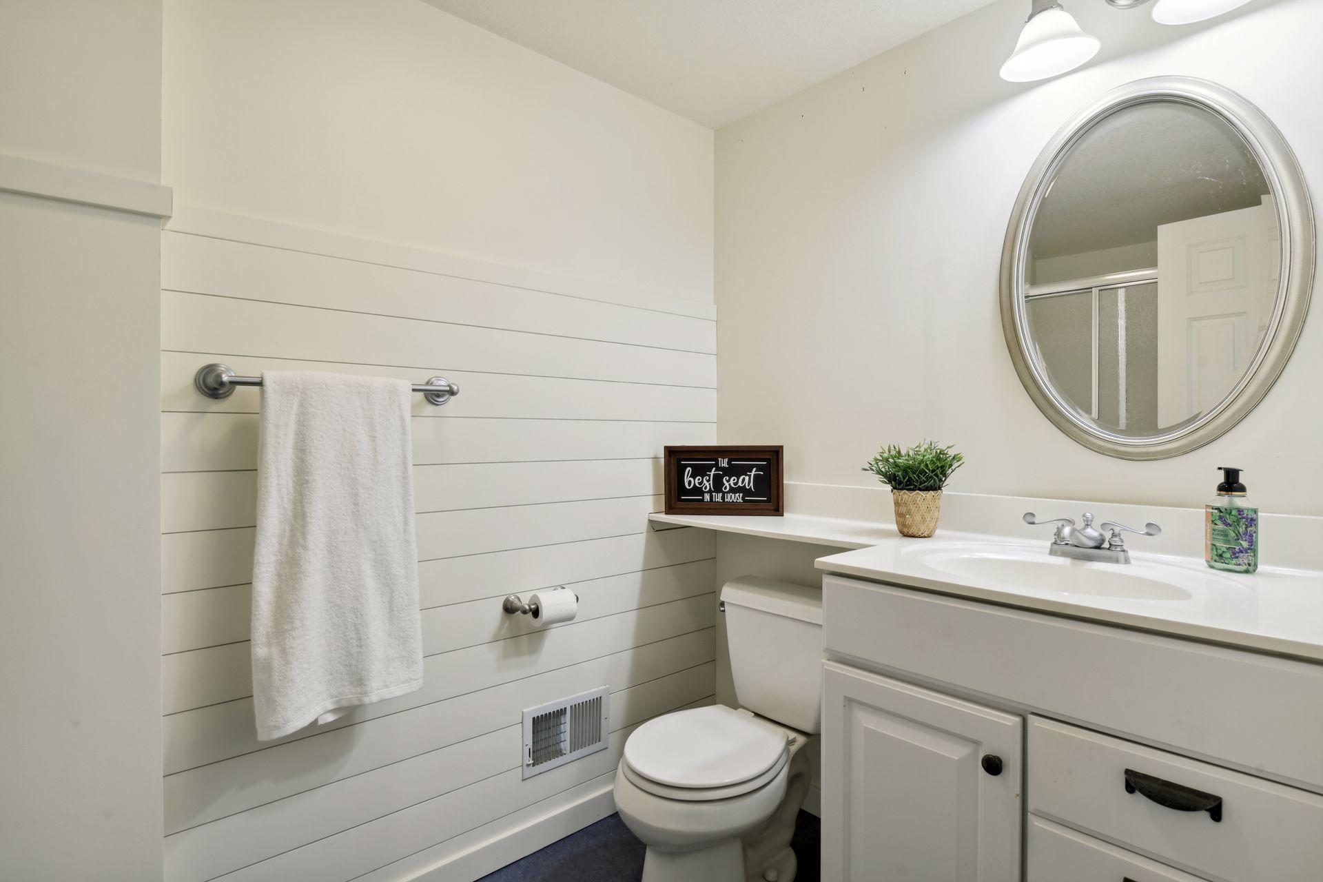 8122 W 109th Street Circle