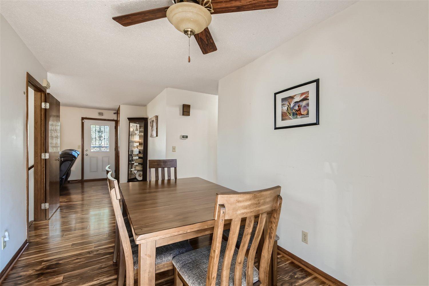 770 Hyacinth Avenue E