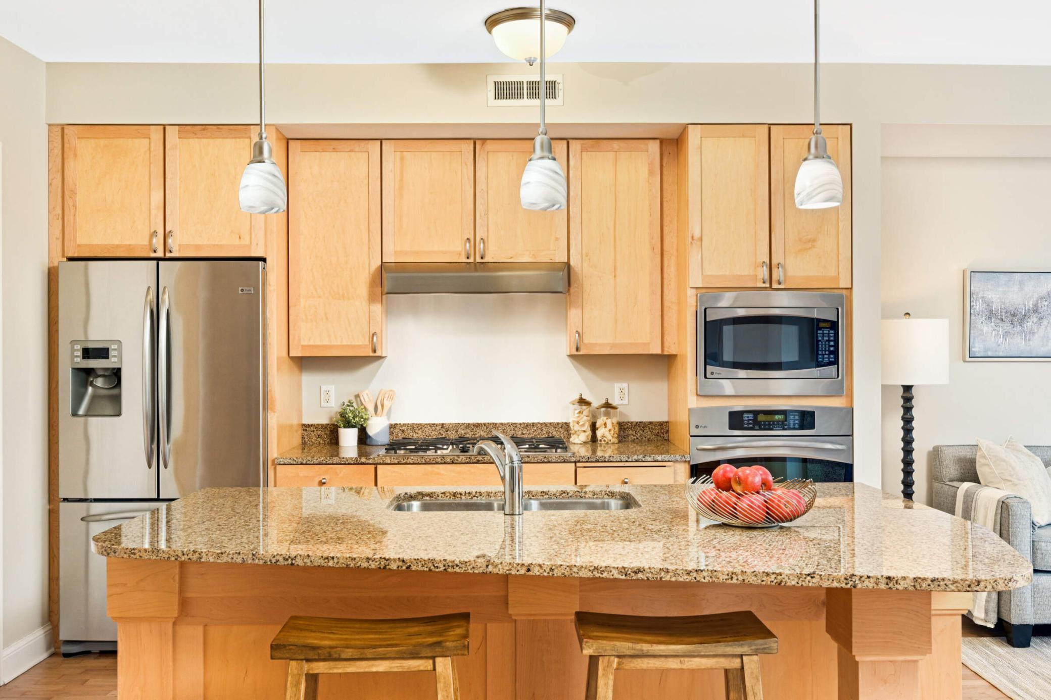 1060 Grand Avenue Unit: 302