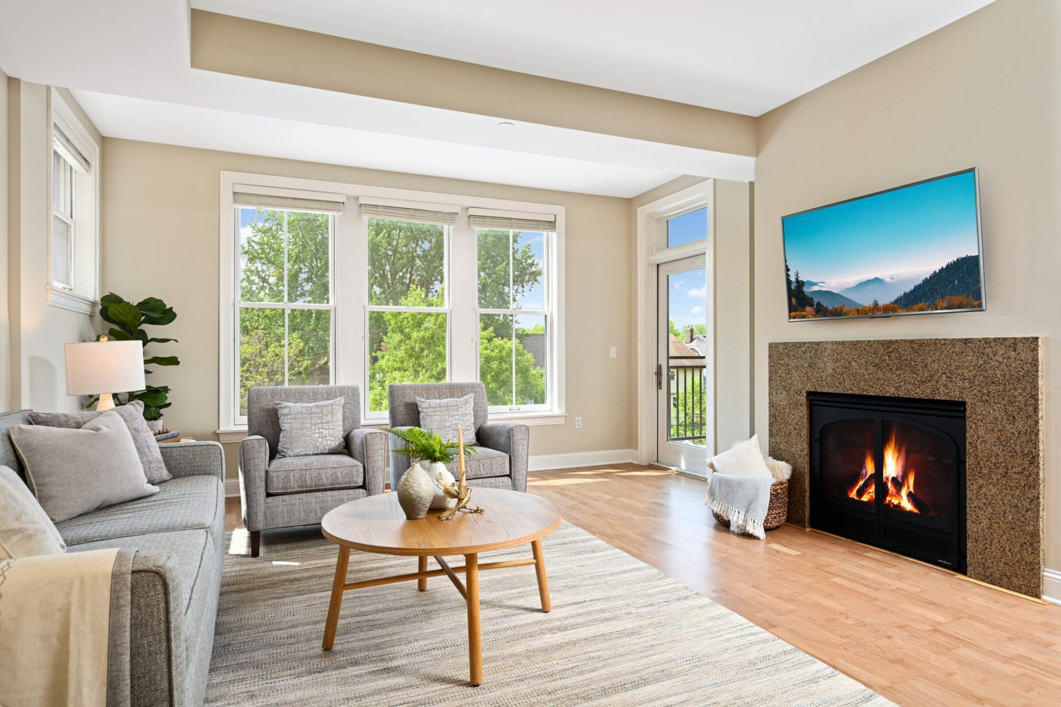 1060 Grand Avenue Unit: 302