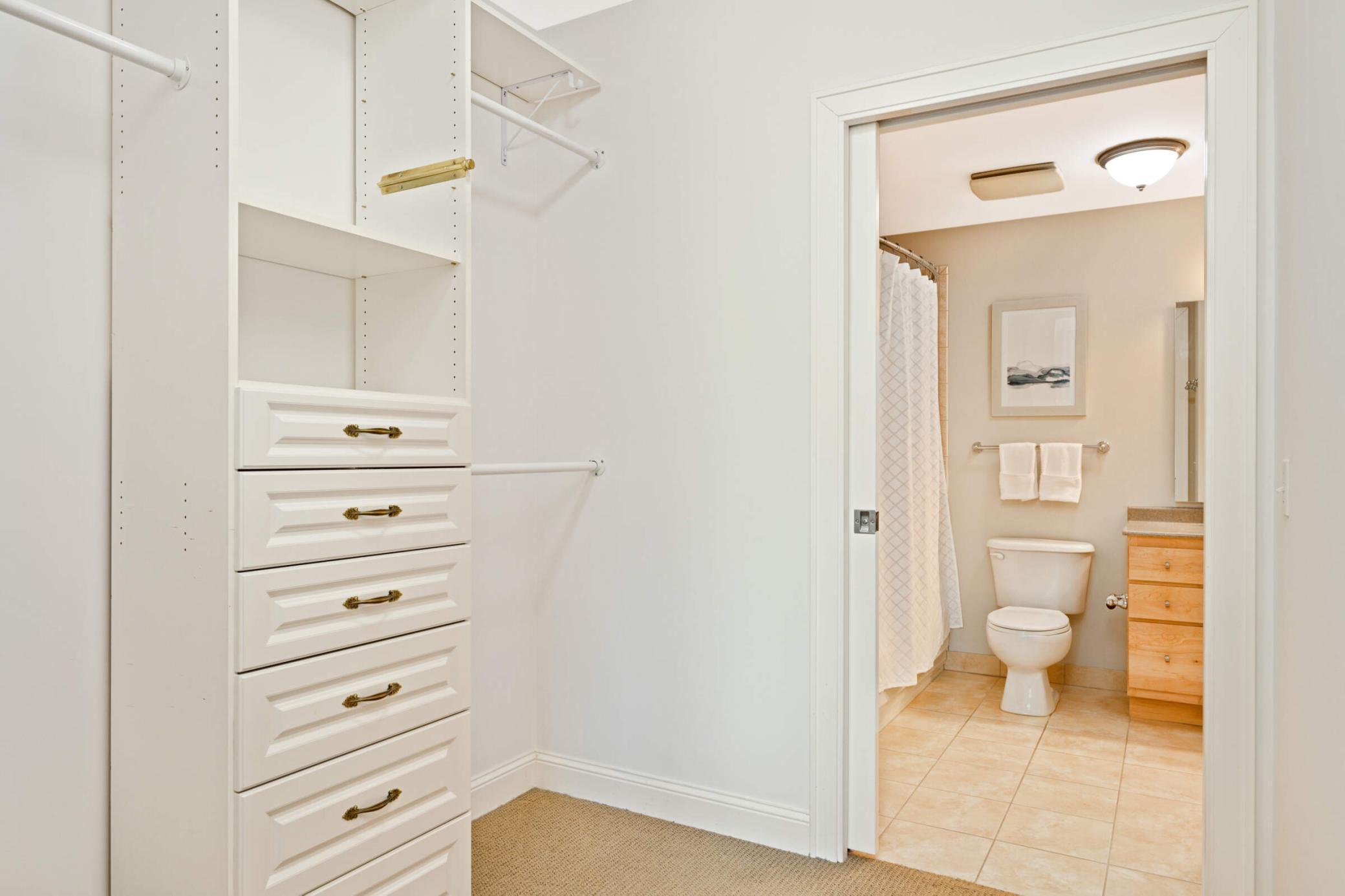 1060 Grand Avenue Unit: 302