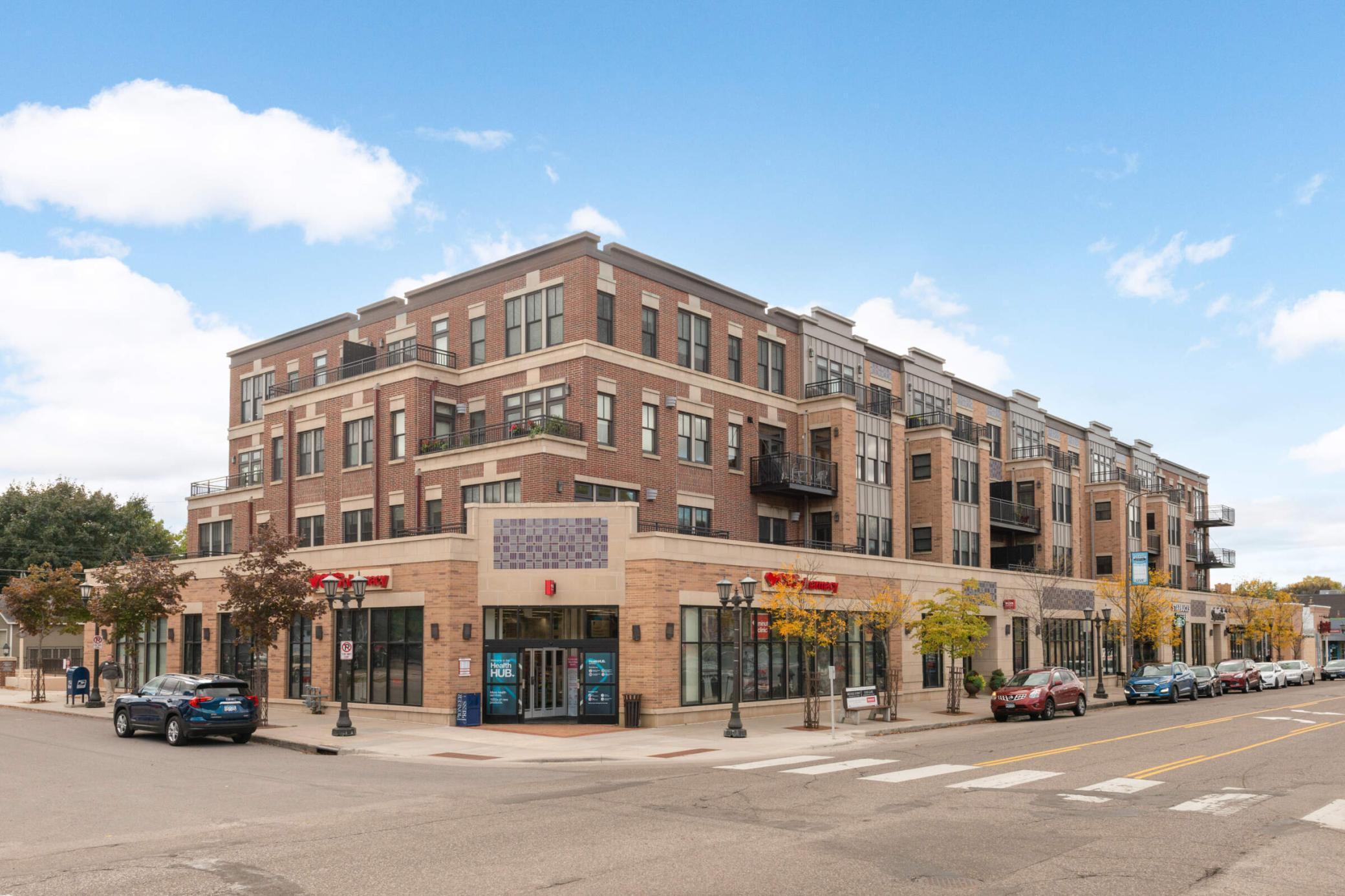 1060 Grand Avenue Unit: 302