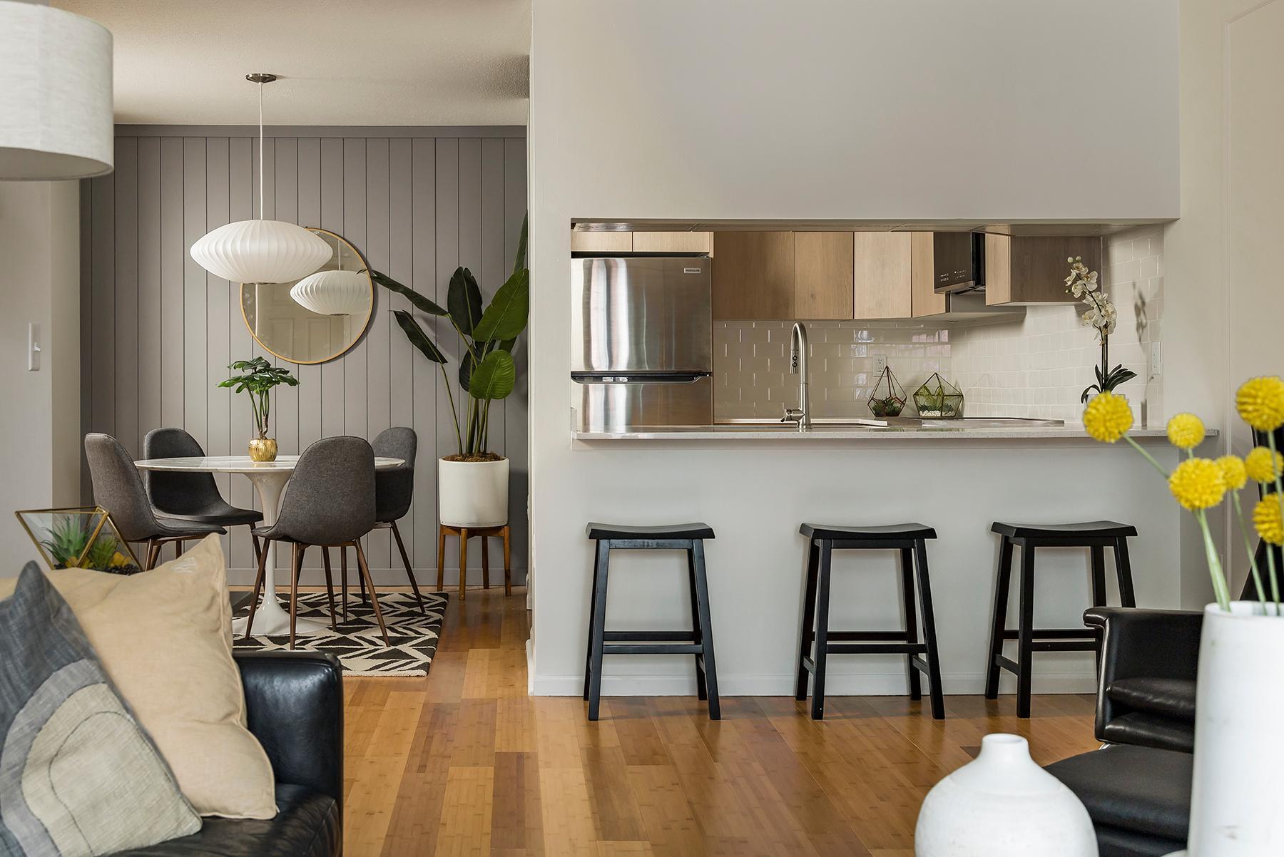 455 Dayton Avenue Unit: 208