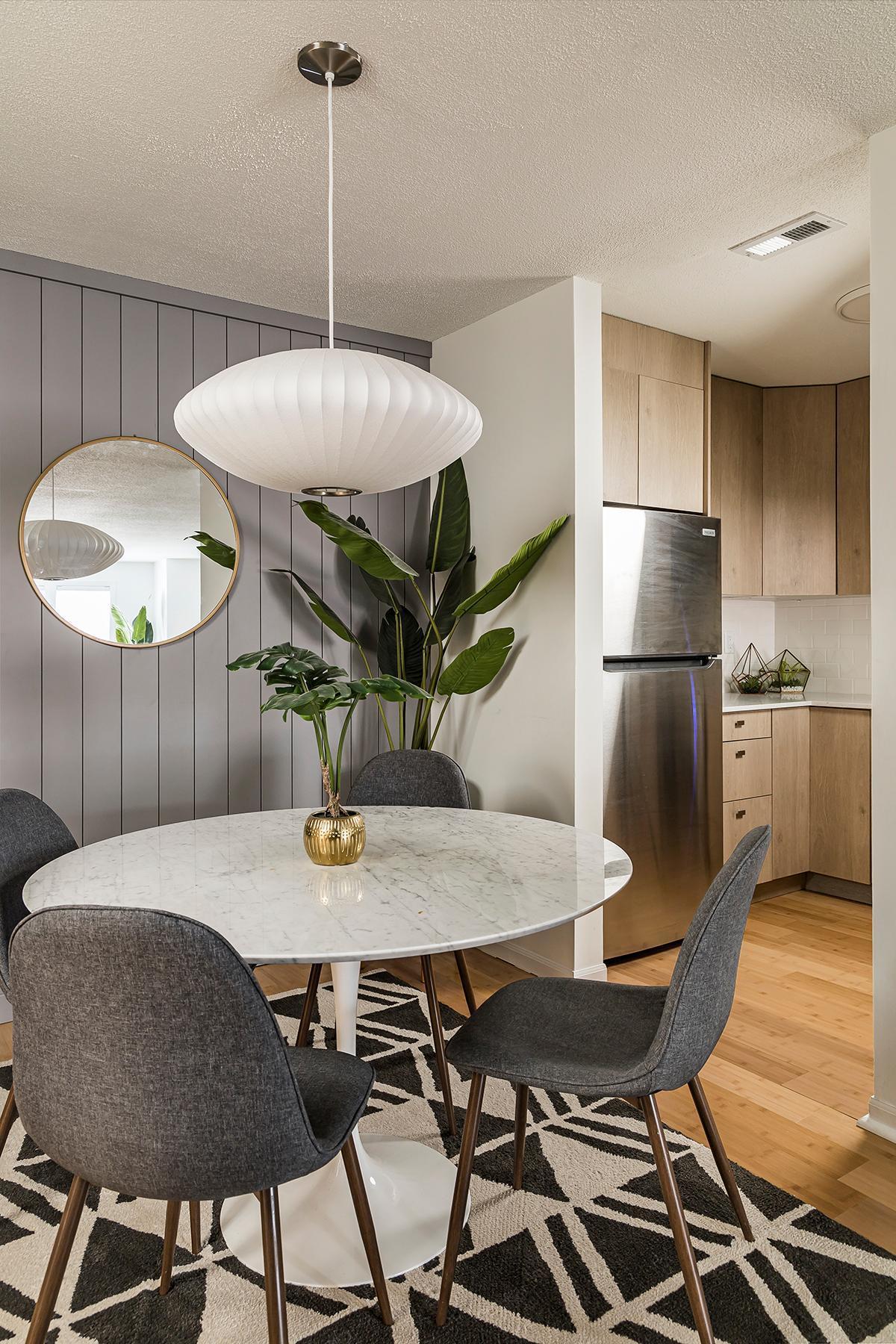 455 Dayton Avenue Unit: 208