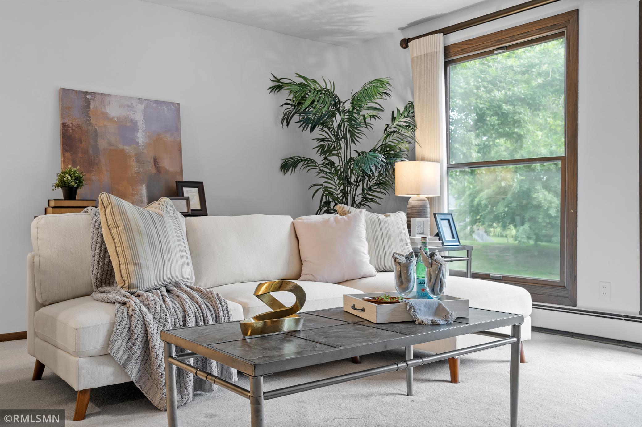 8441 Irwin Road Unit: 215