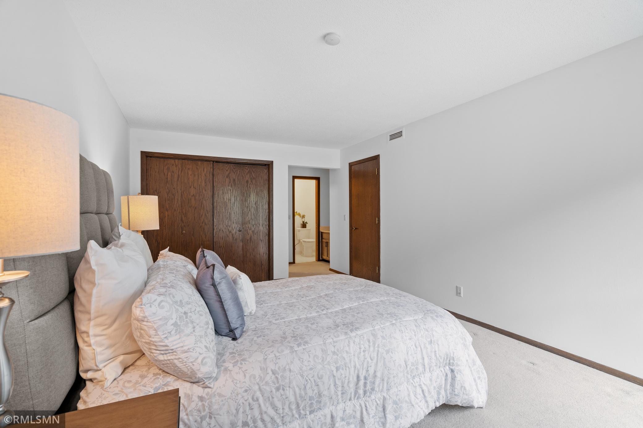 8441 Irwin Road Unit: 215