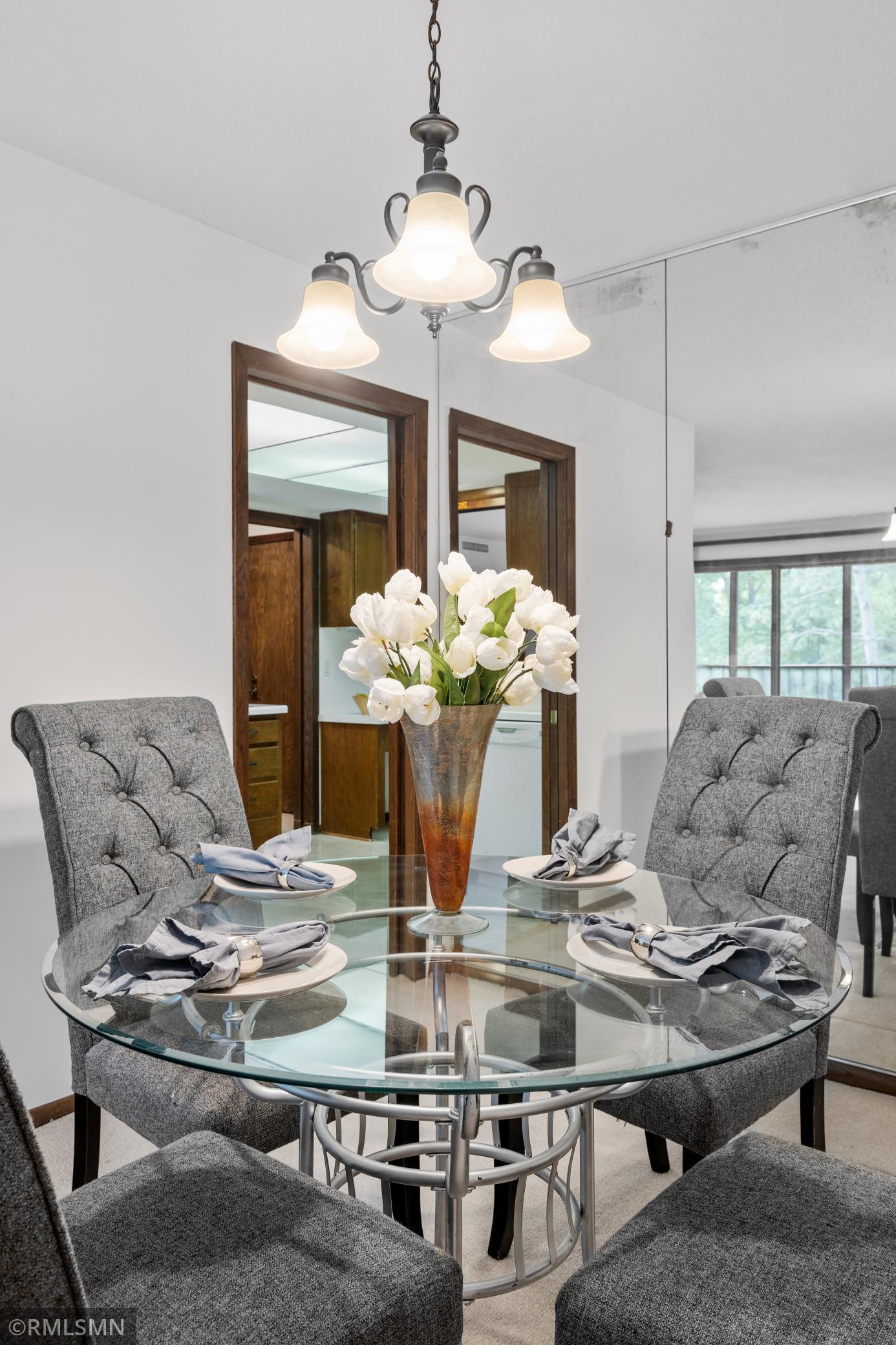 8441 Irwin Road Unit: 215