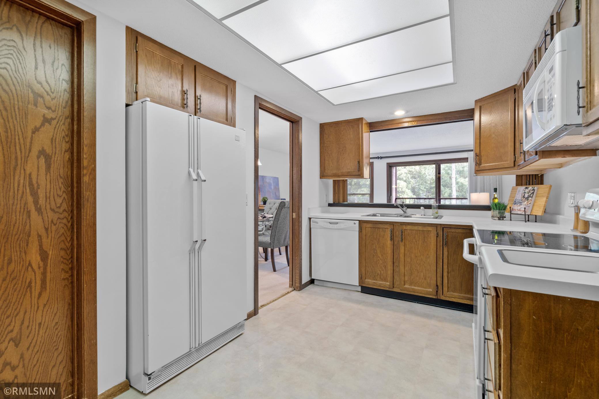 8441 Irwin Road Unit: 215