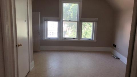 2222 Emerson Avenue N