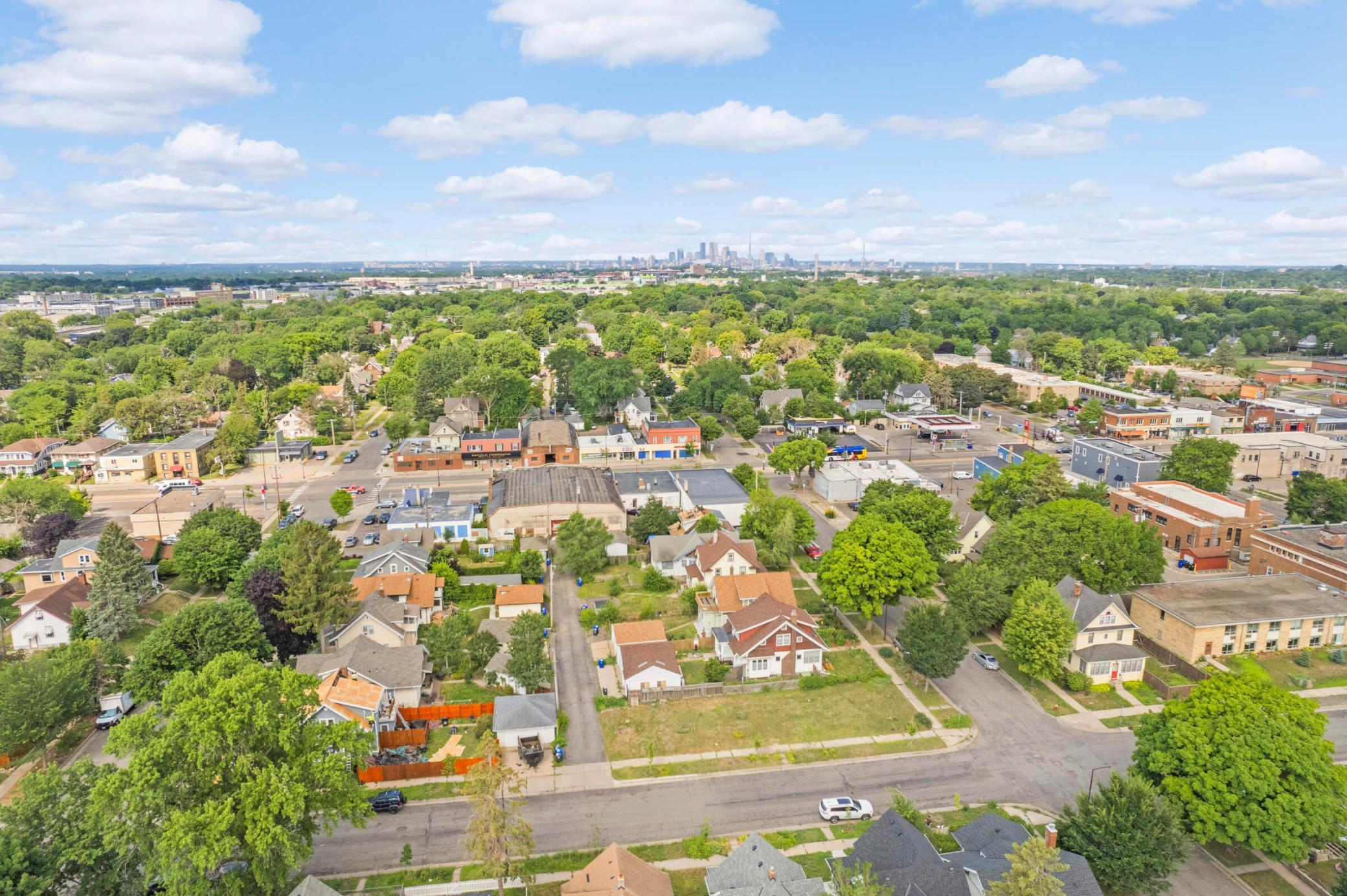 1536 Van Buren Avenue