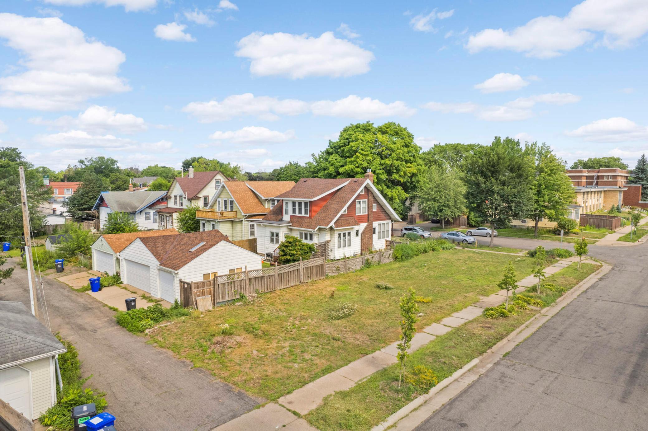 1536 Van Buren Avenue