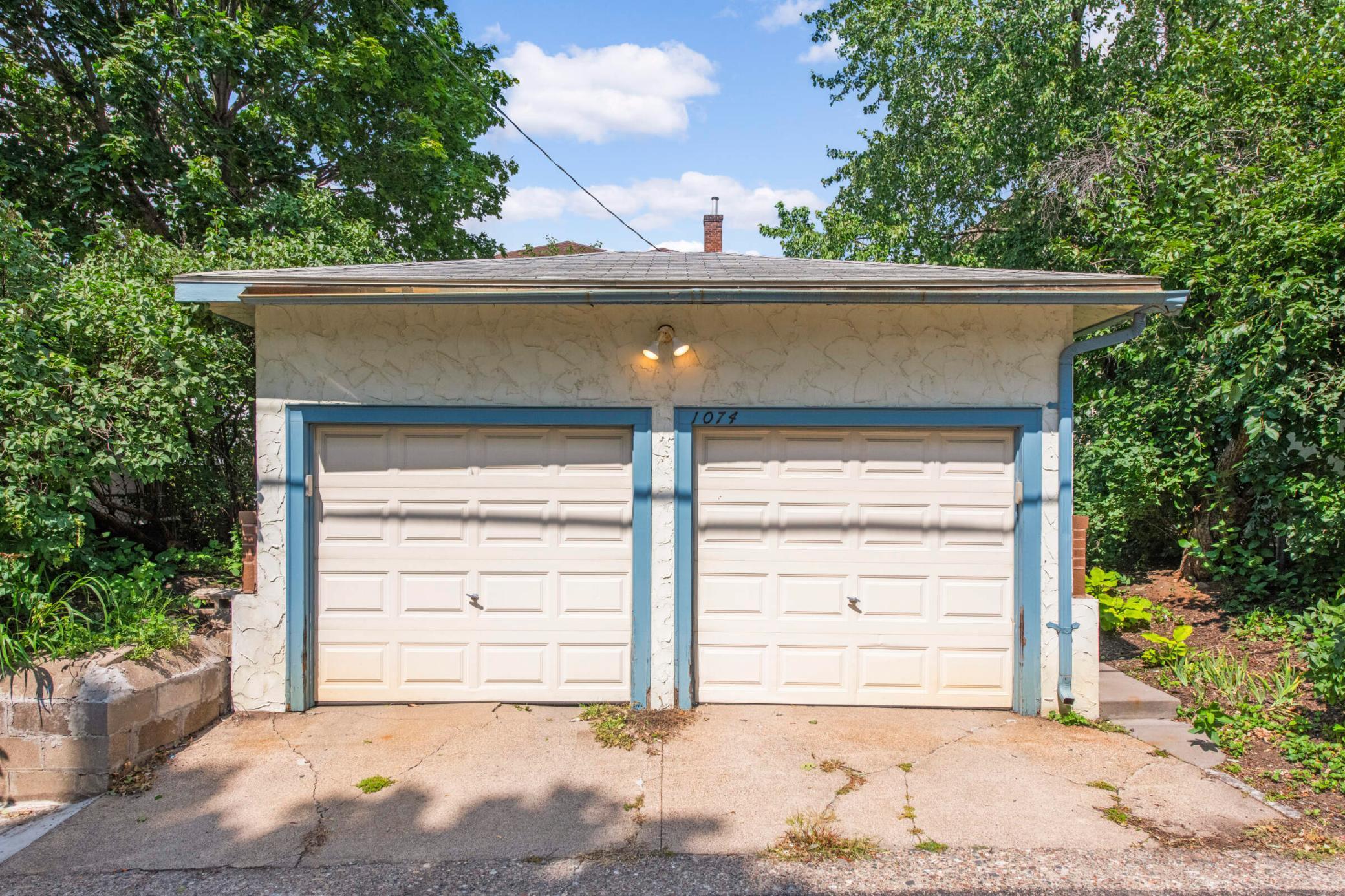 1074 Goodrich Avenue