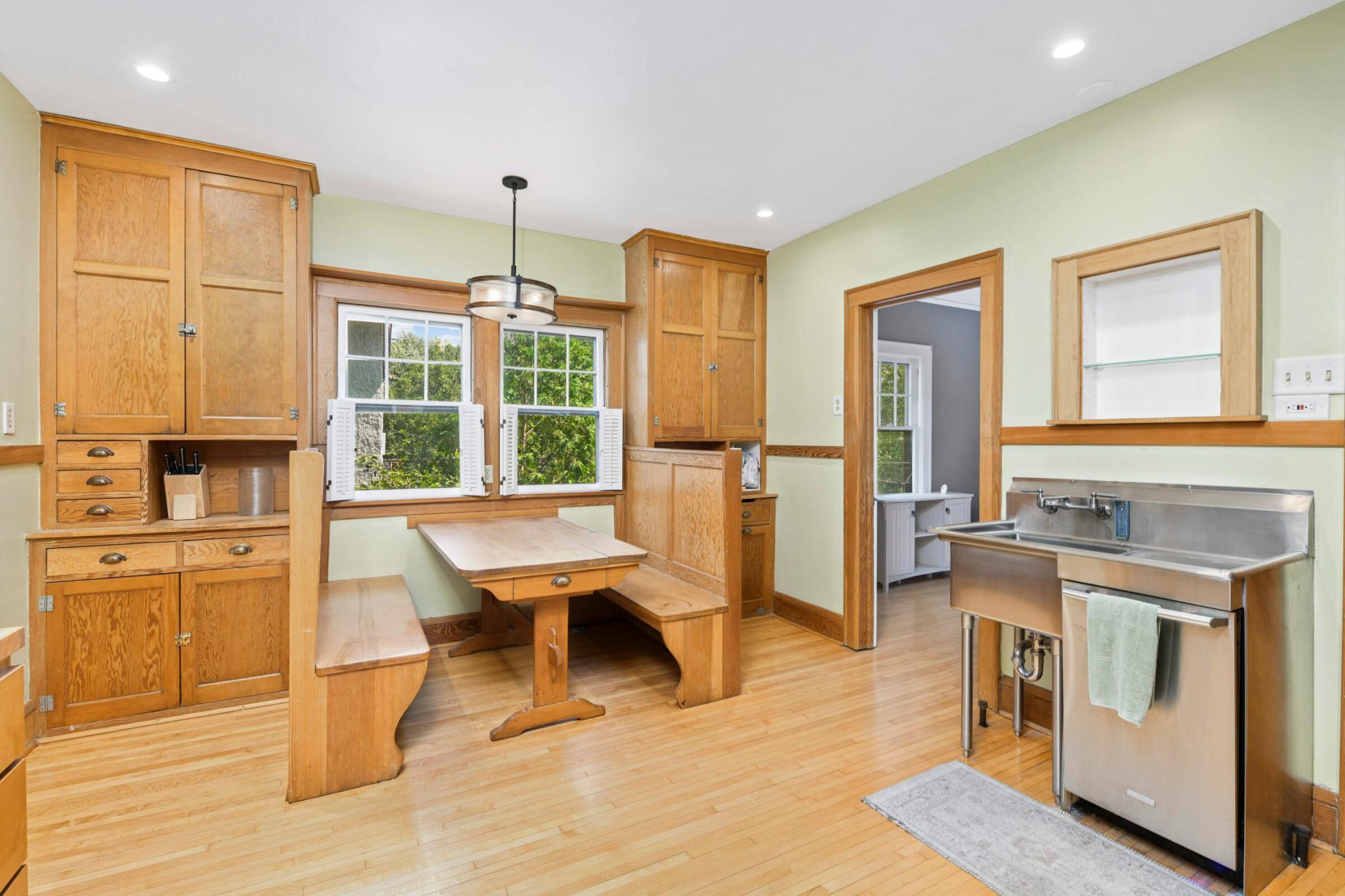 1074 Goodrich Avenue