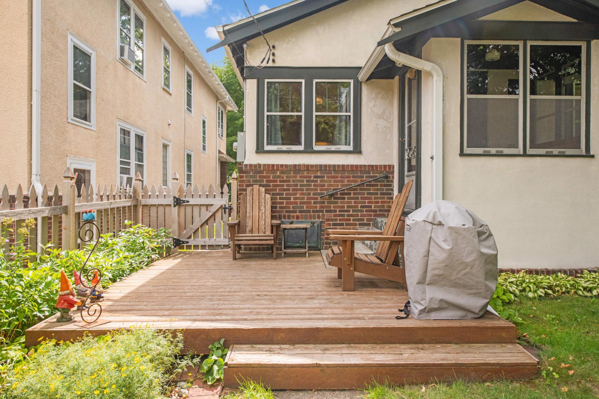 951 Fairmount Avenue