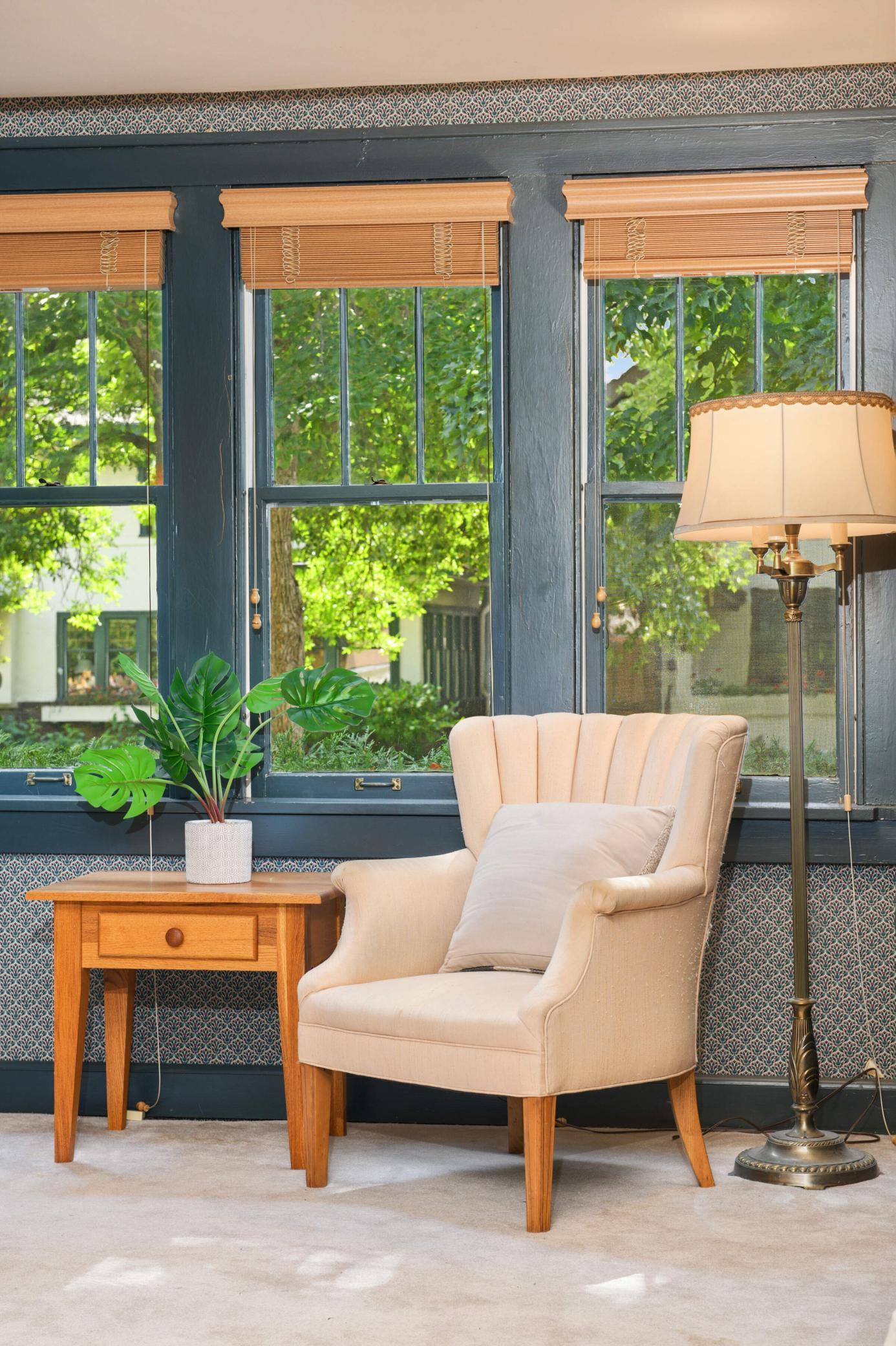 951 Fairmount Avenue