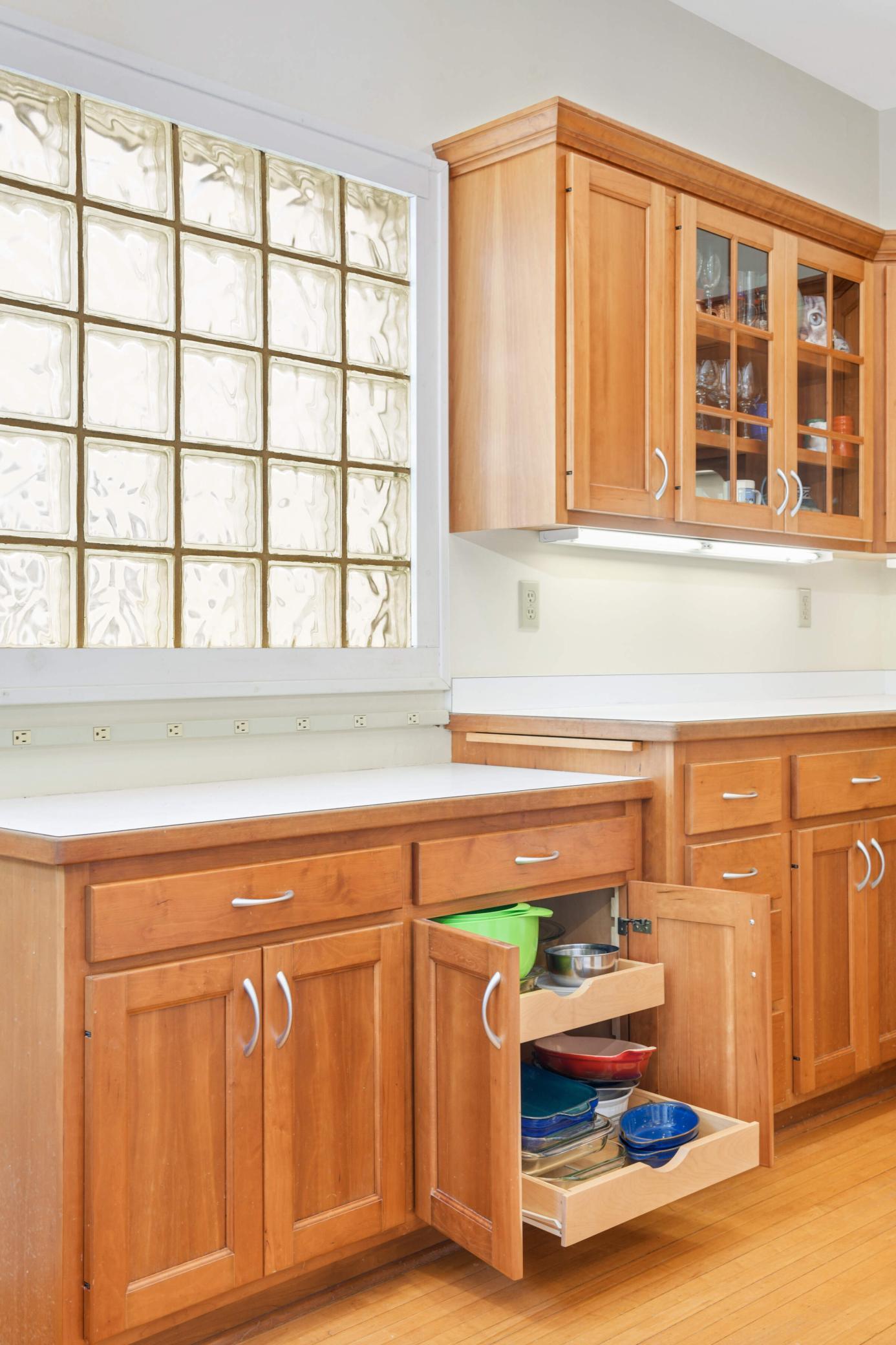 951 Fairmount Avenue