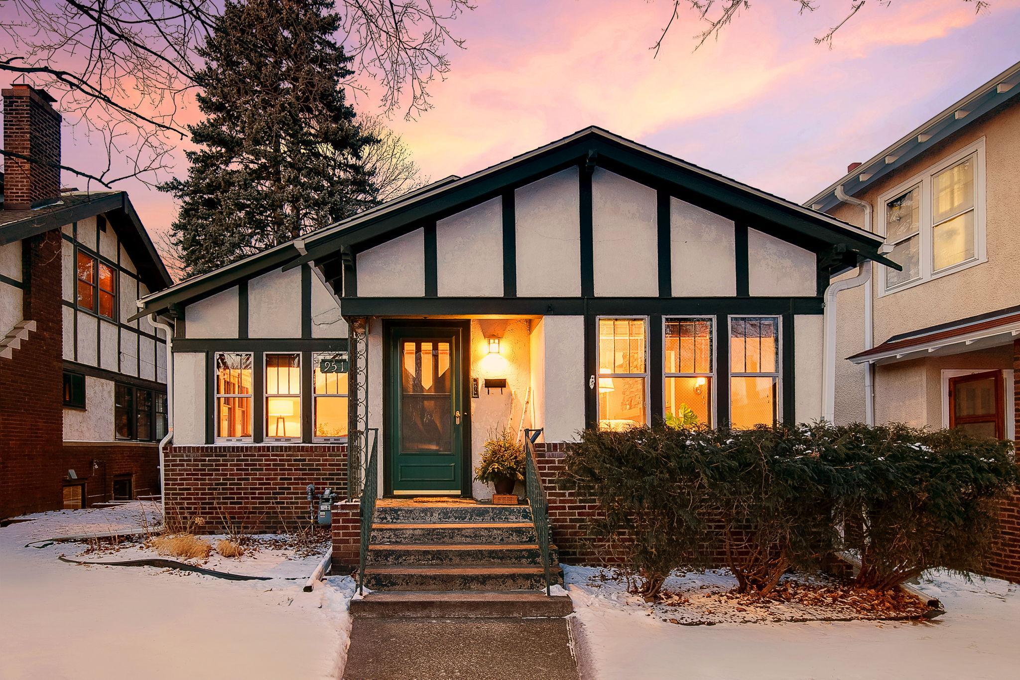 951 Fairmount Avenue